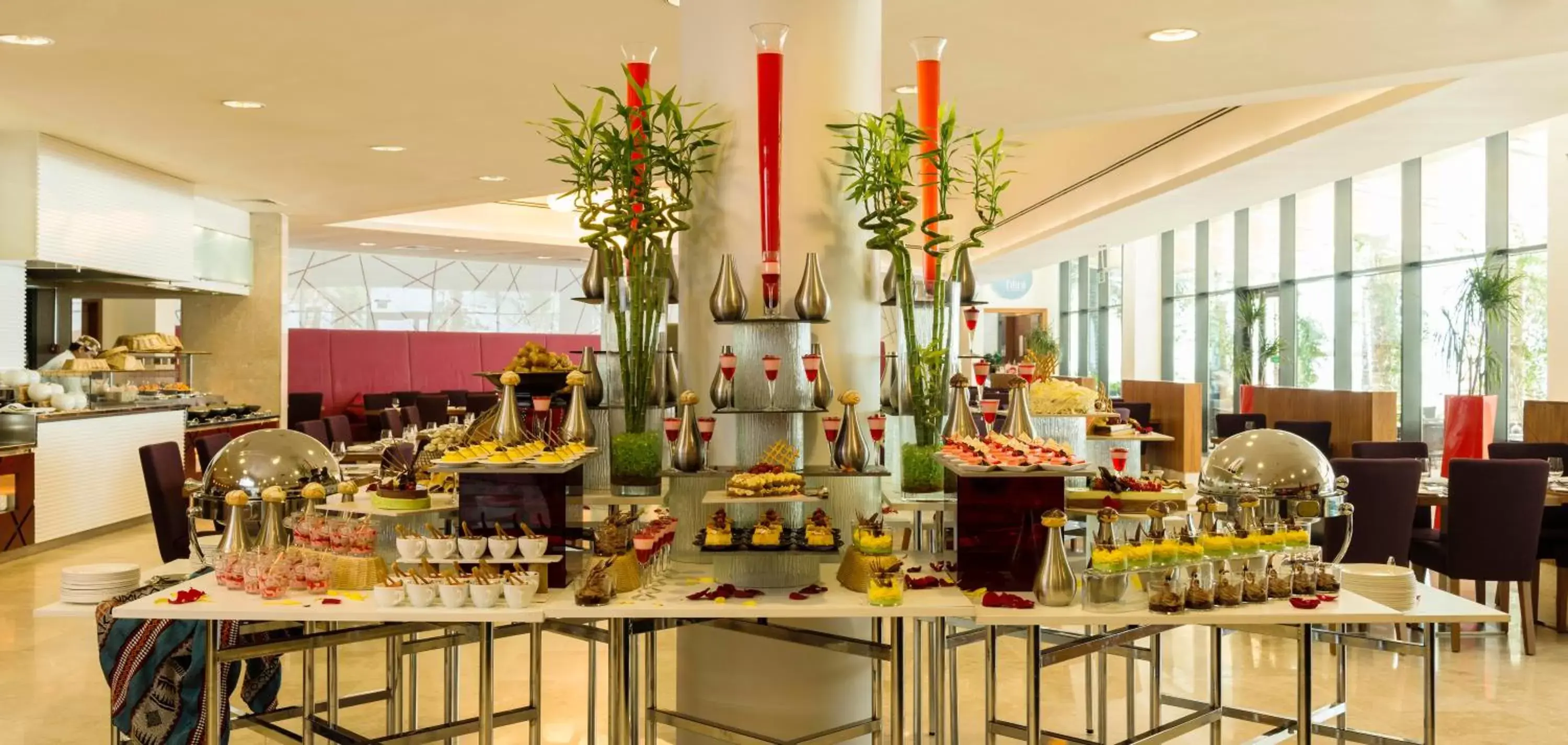 Breakfast, Restaurant/Places to Eat in Radisson Blu Hotel, Abu Dhabi Yas Island