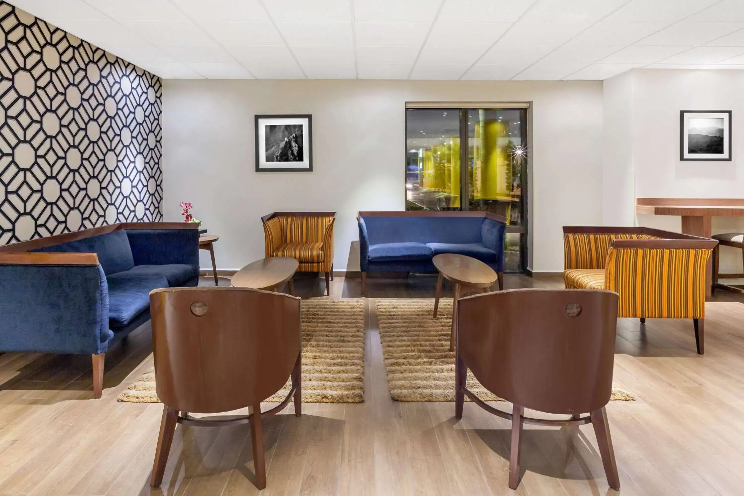 Lobby or reception in Wyndham Garden Monterrey Norte Lobby or reception in Wyndham Garden Monterrey Norte