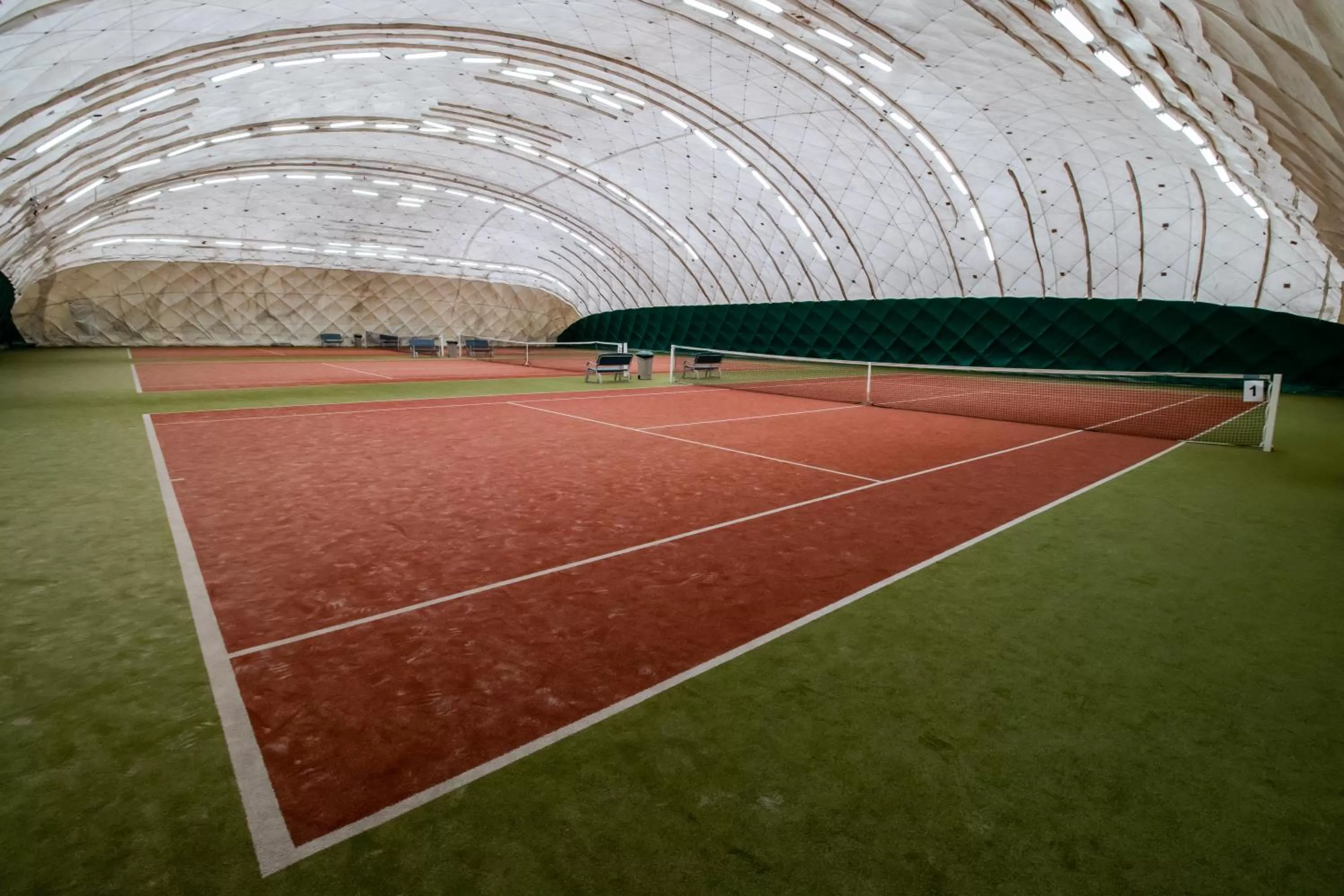Tennis court in Parkhotel Plzen Congress Center