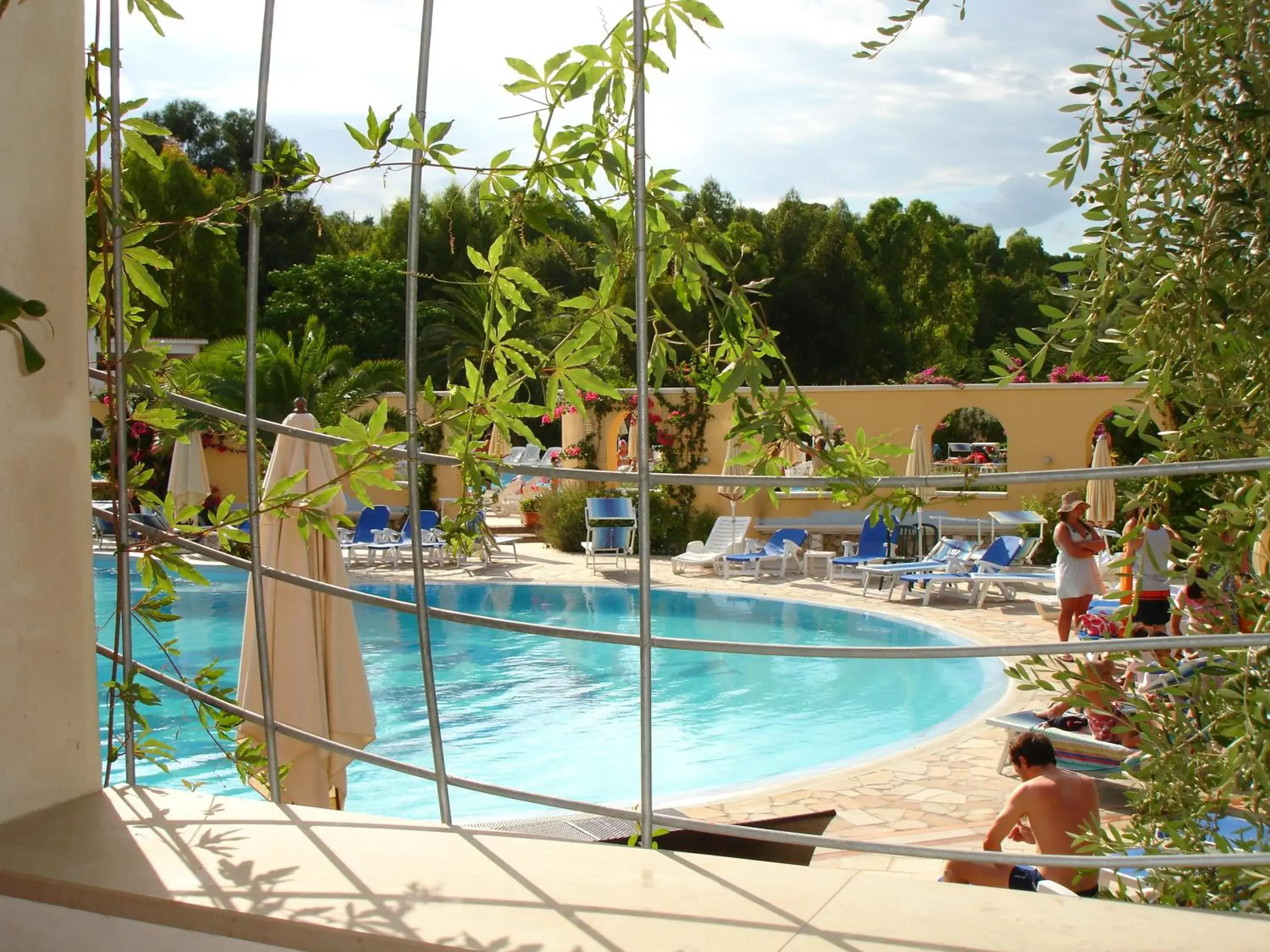 Swimming Pool in Hotel I Melograni