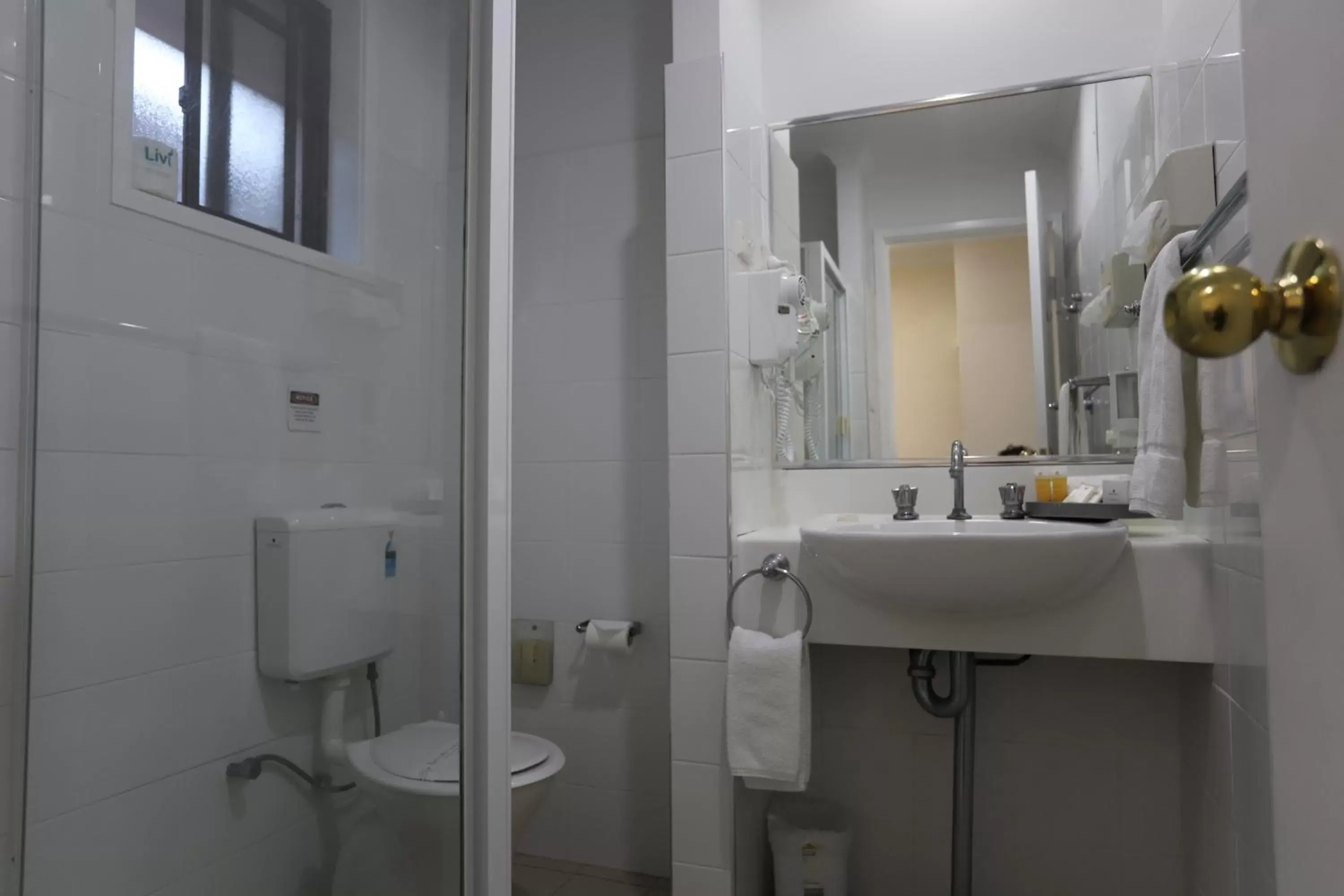 Bathroom in Reign Inn Newcastle