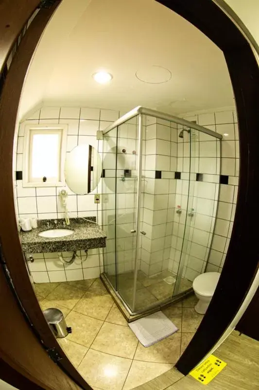 Bathroom in Hotel Dom Rafael Executivo