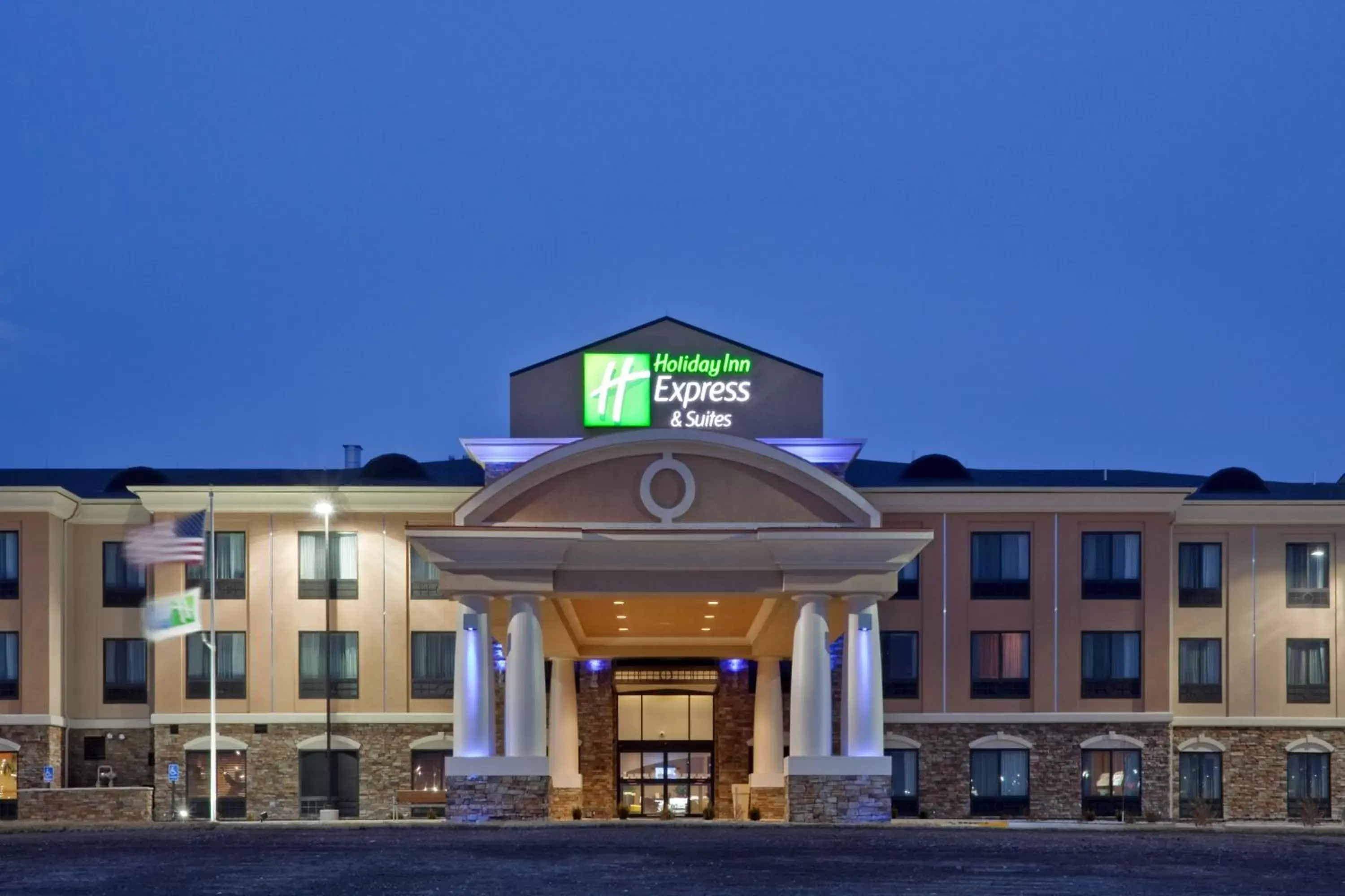 Property building in Holiday Inn Express Hays by IHG Property building in Holiday Inn Express Hays by IHG