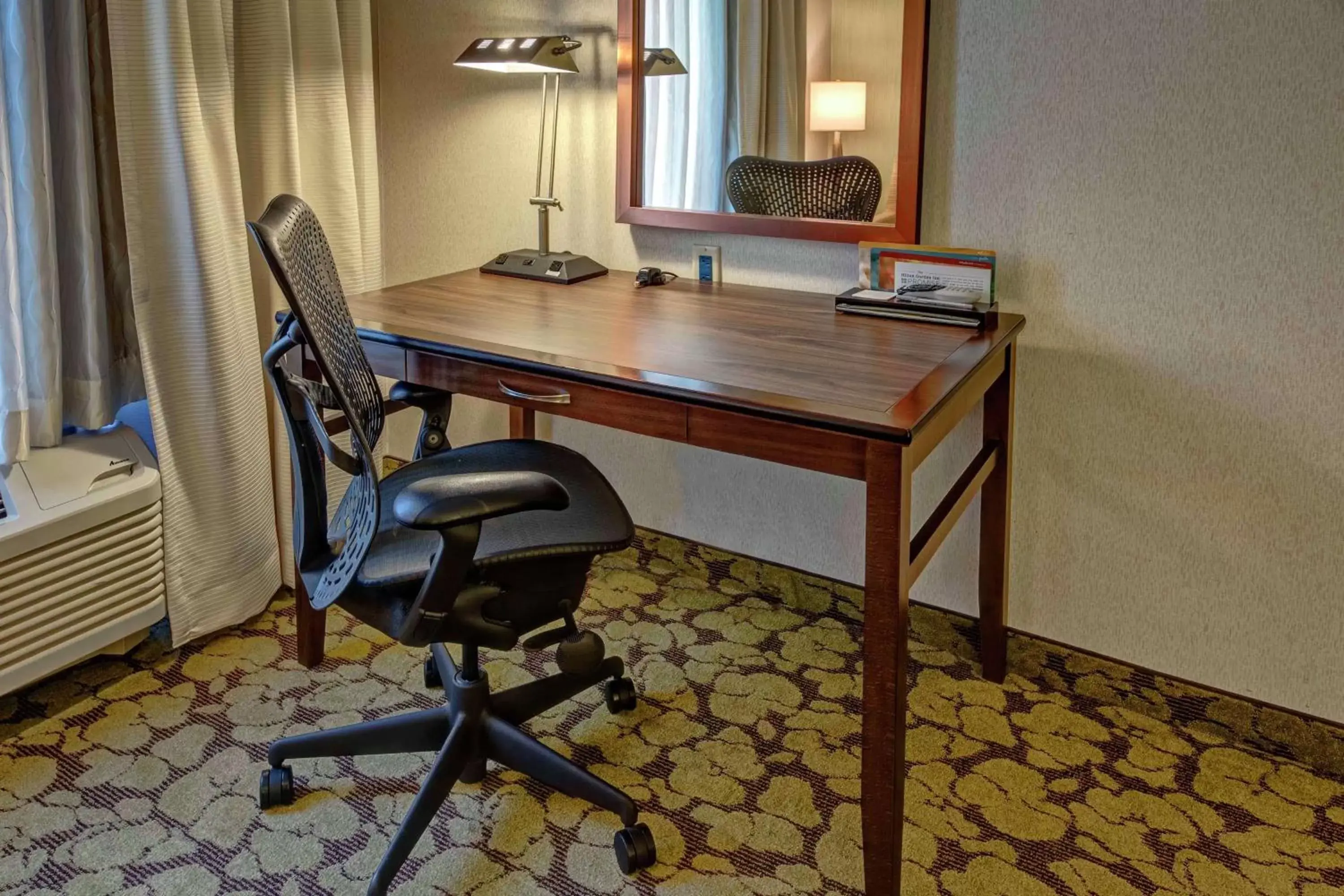 Living room, Fitness Center/Facilities in Hilton Garden Inn Minneapolis/Eden Prairie