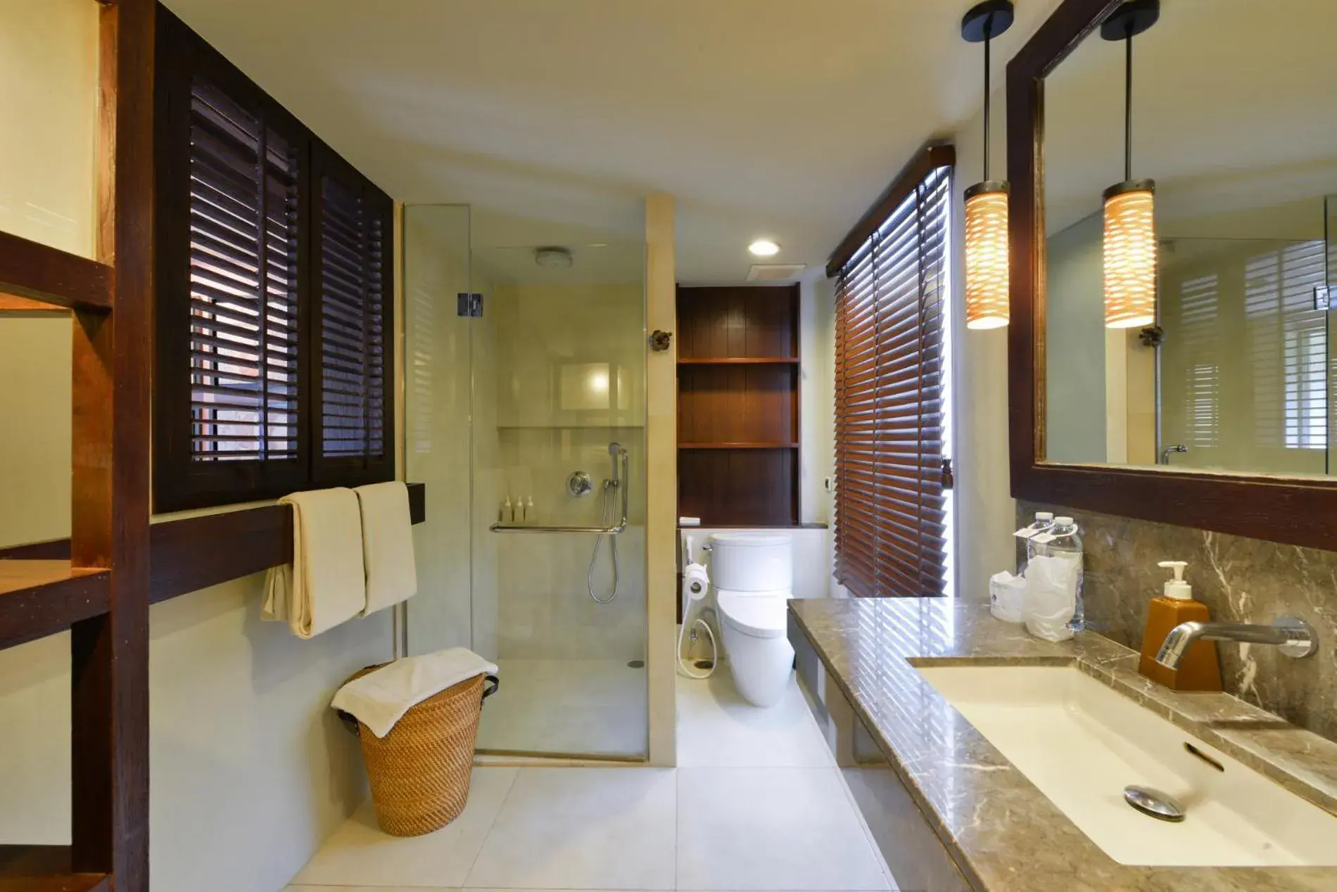 Shower, Bathroom in Twin Lotus Resort and Spa - SHA Plus - Adult Only Hotel