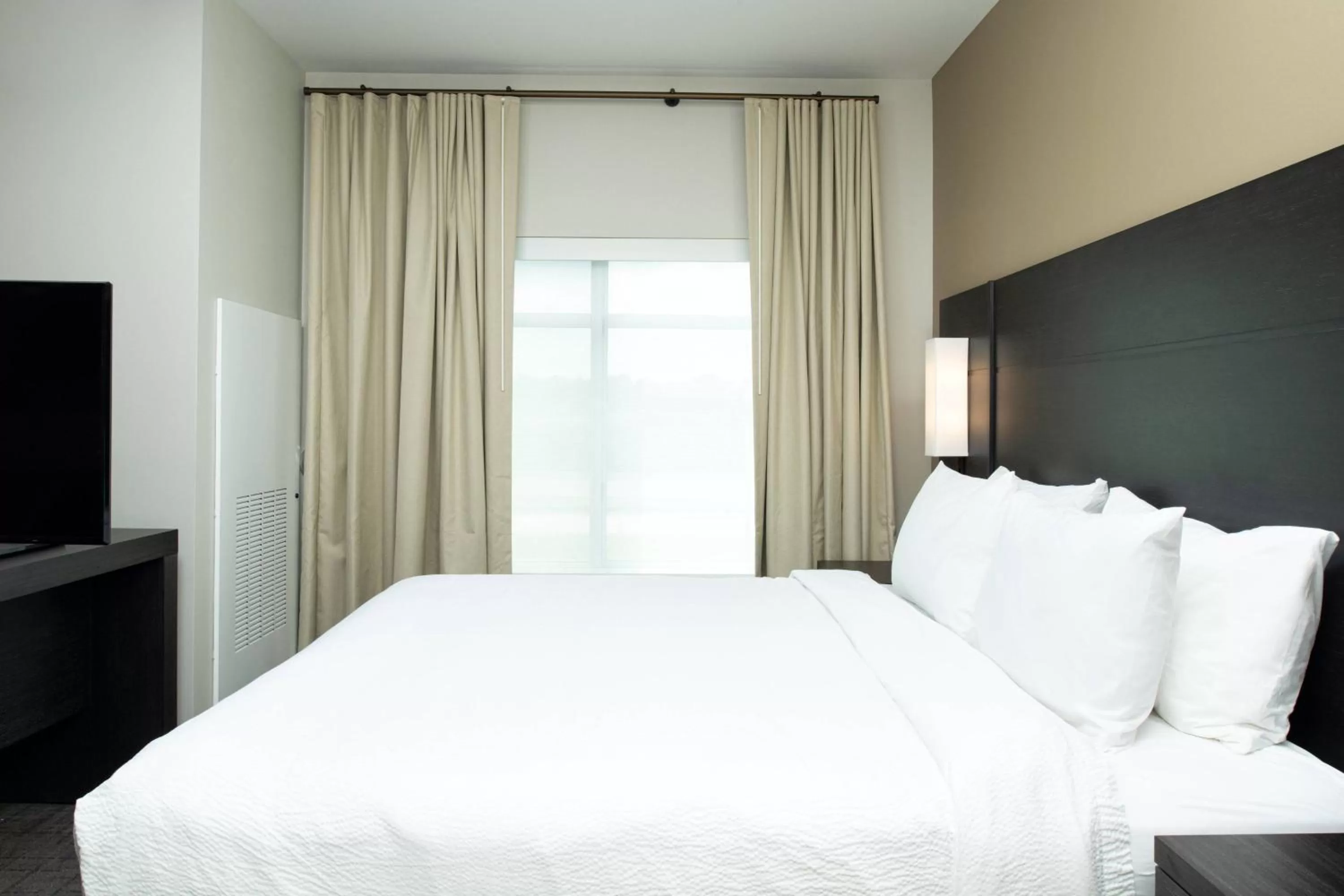 King Studio with Sofa Bed - Hearing Accessible in Residence Inn by Marriott St Louis Chesterfield