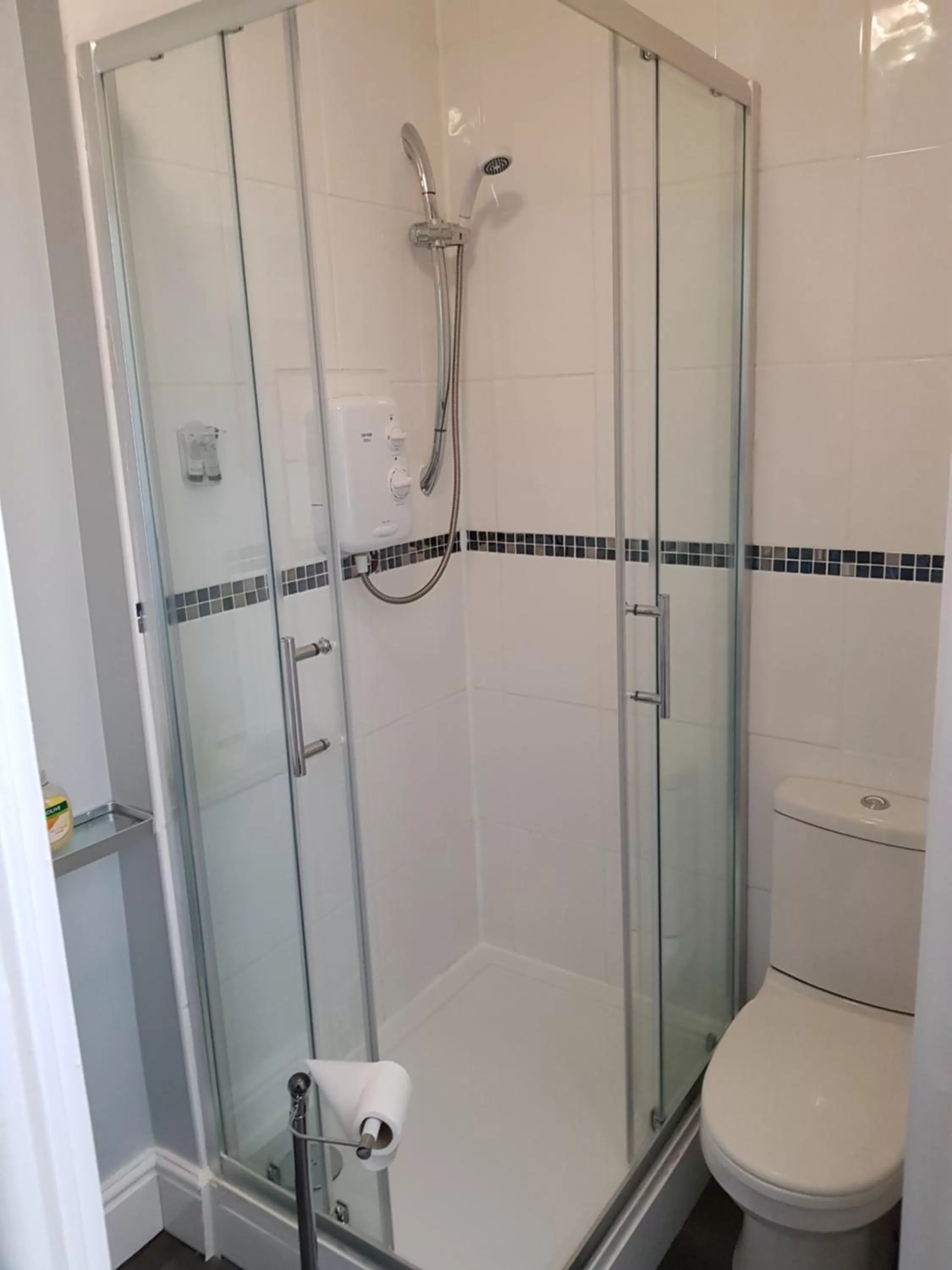 Bathroom in The Chase Inn