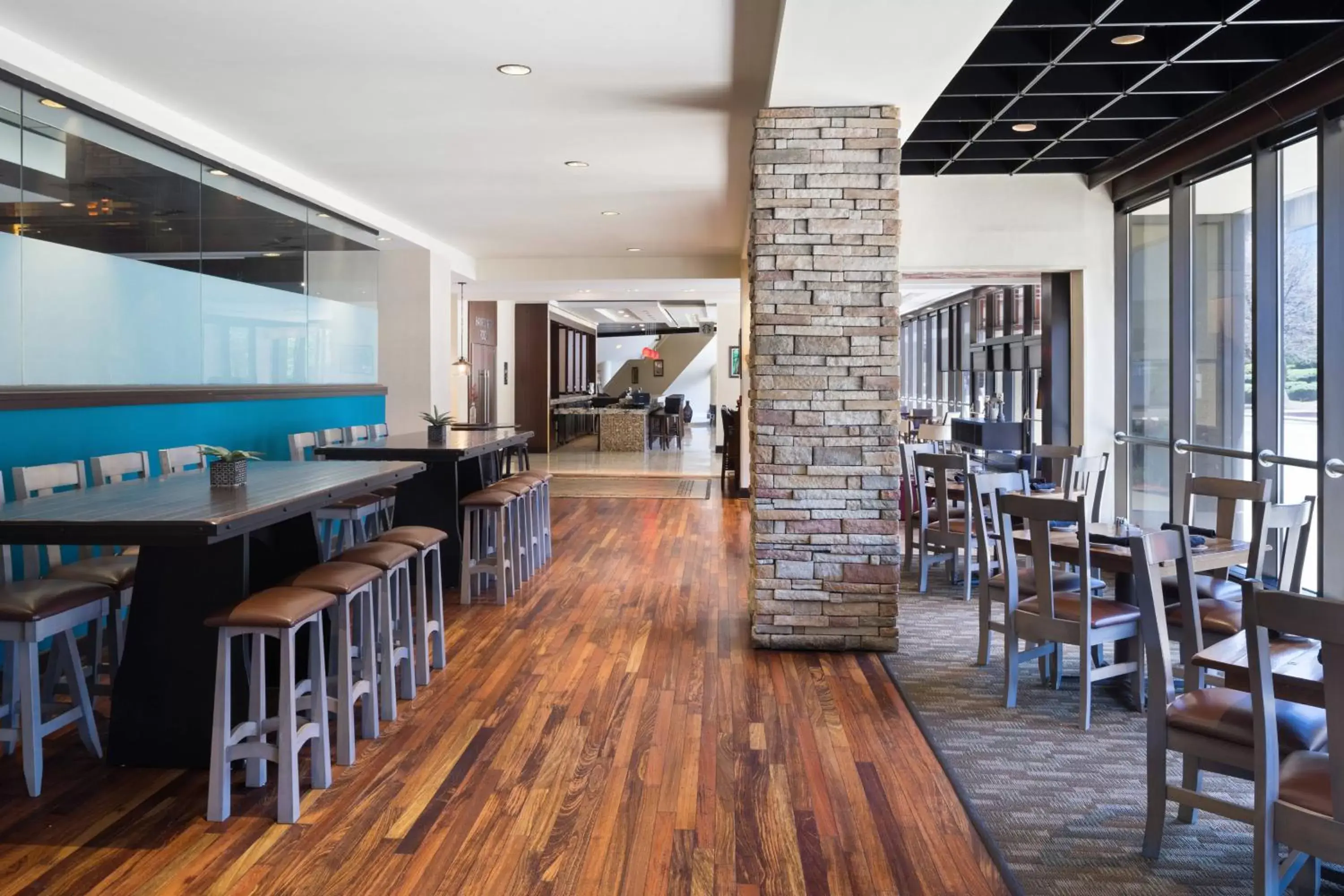 Kitchen or kitchenette, Restaurant/Places to Eat in Charleston Marriott Town Center