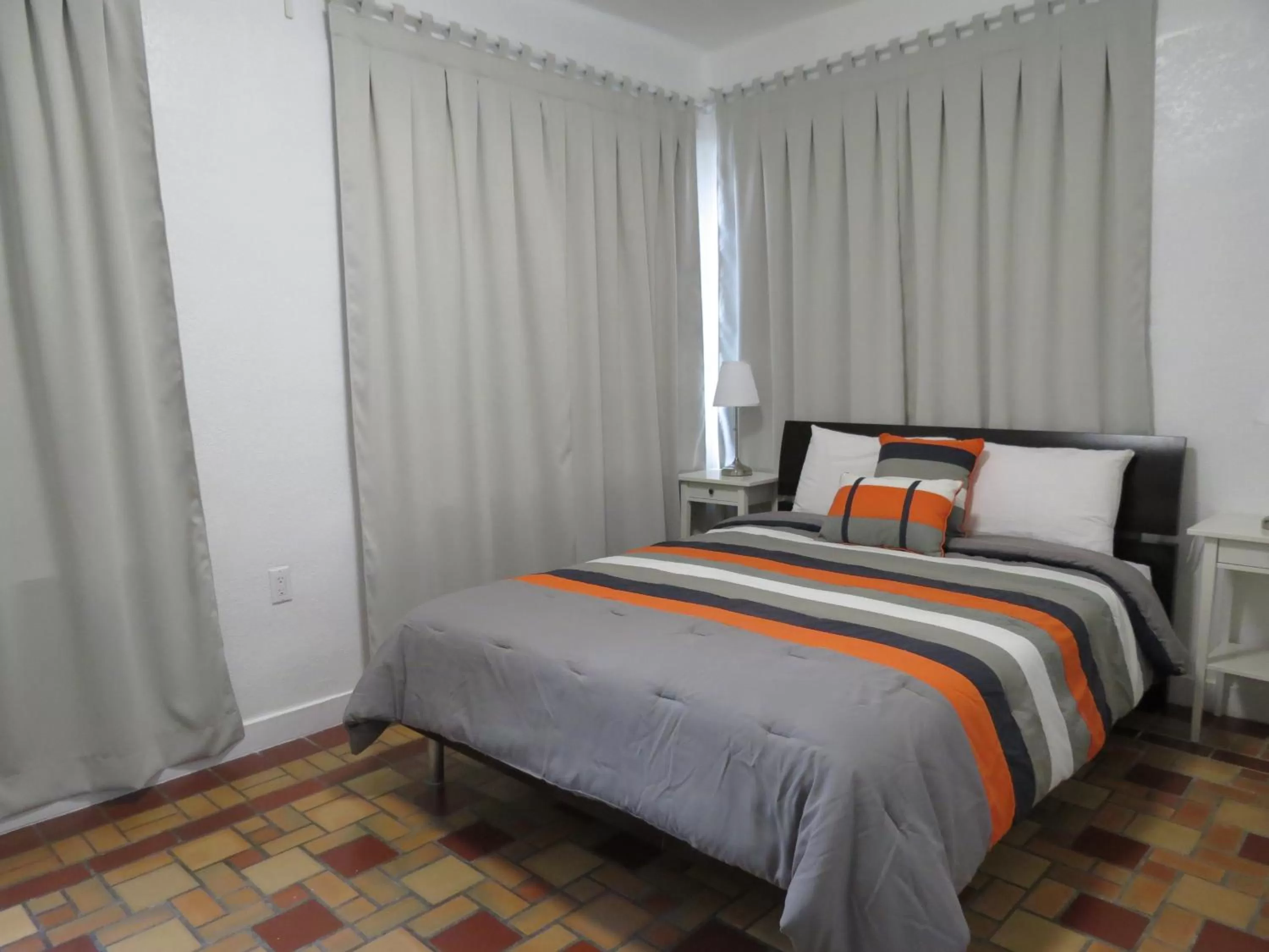 Bed in Harding Boutique Apartments