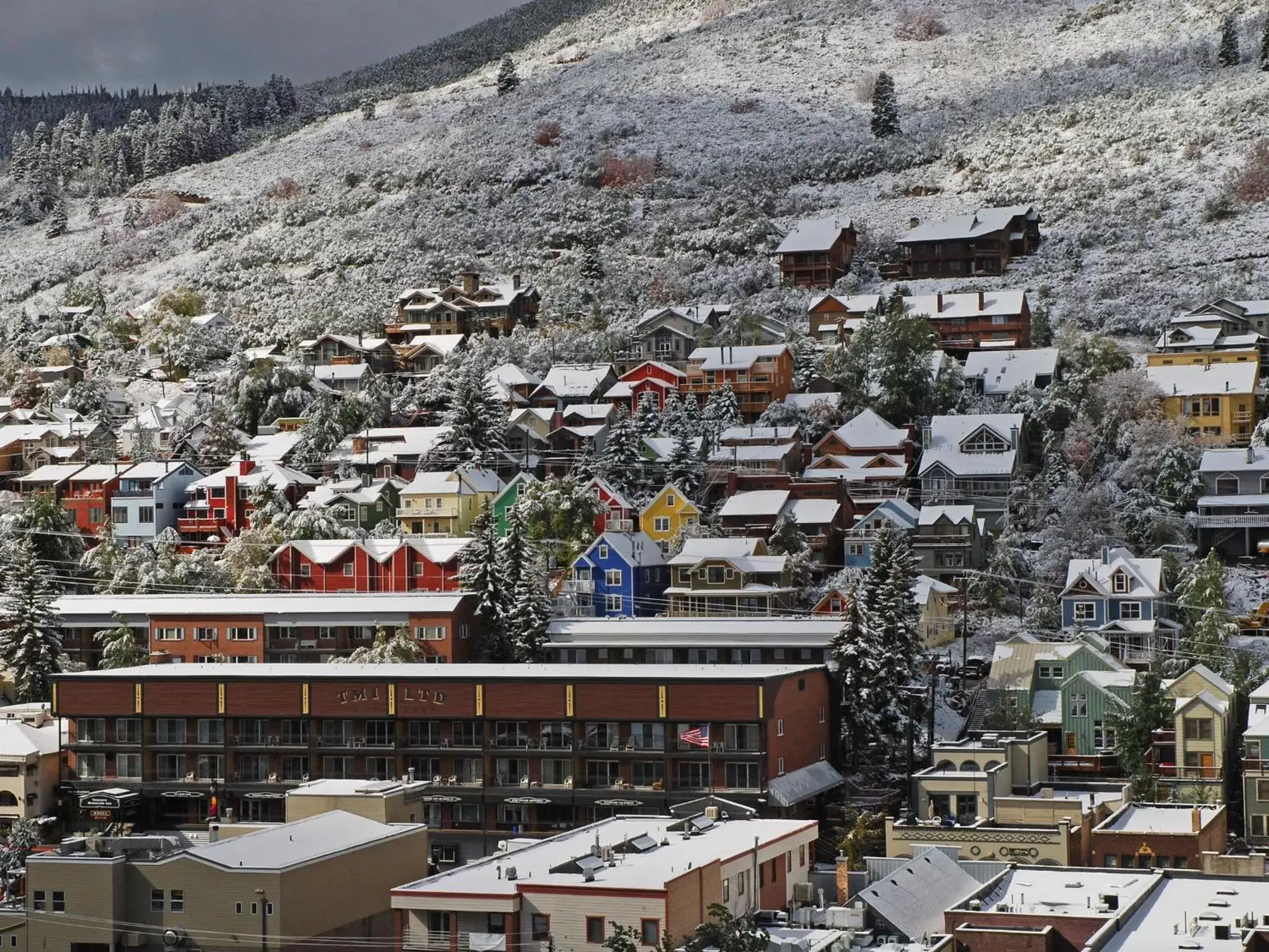 Winter, Bird's-eye View in Treasure Mountain Inn
