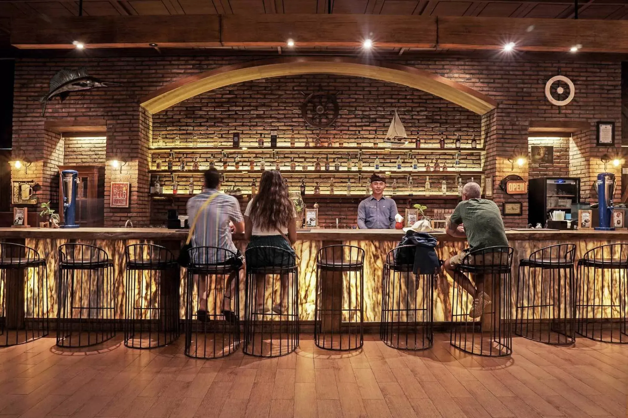 Lounge or bar in Wyndham Garden Kuta Beach Bali Lounge or bar in Wyndham Garden Kuta Beach Bali