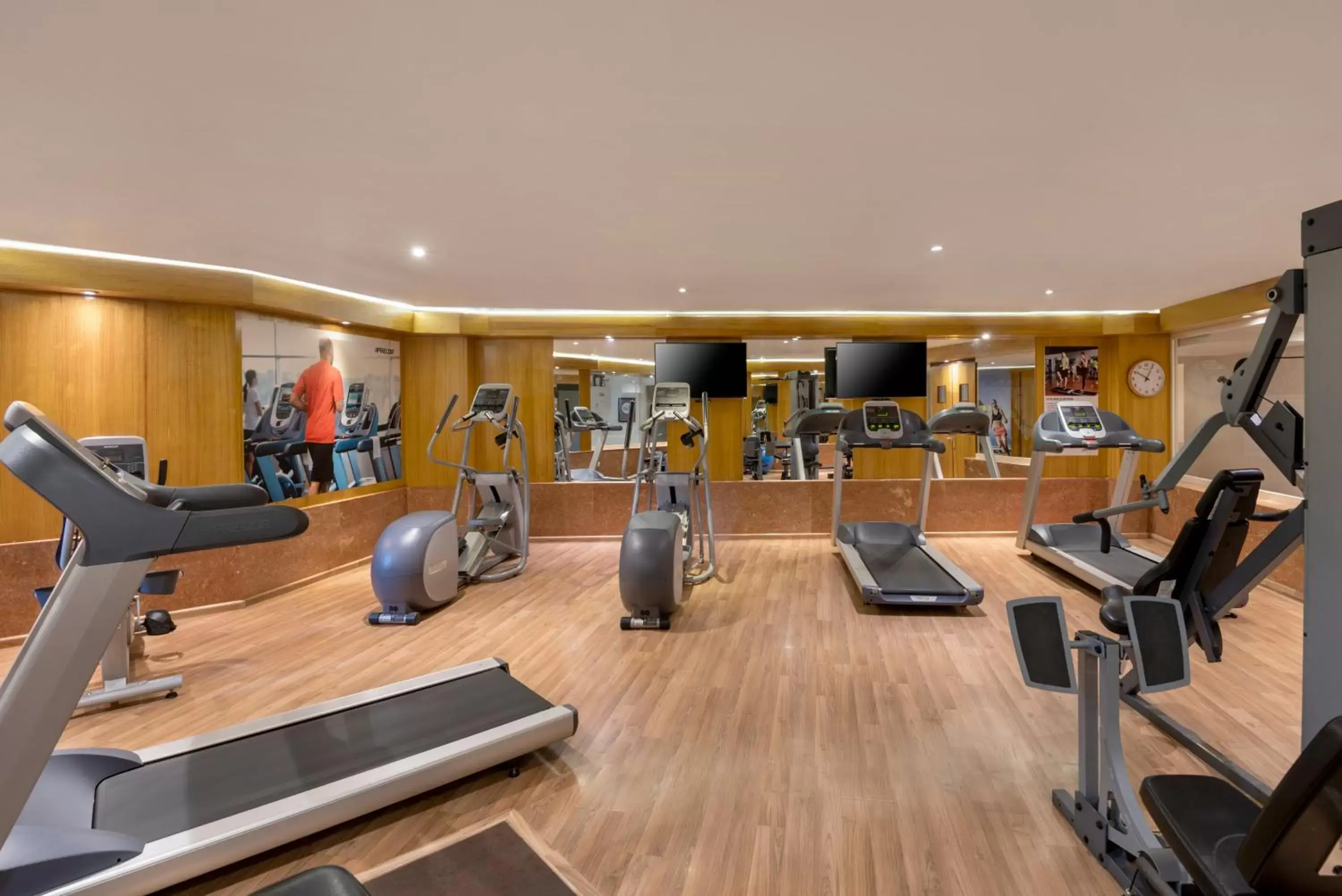 Fitness centre/facilities, Fitness Center/Facilities in Radisson Salem