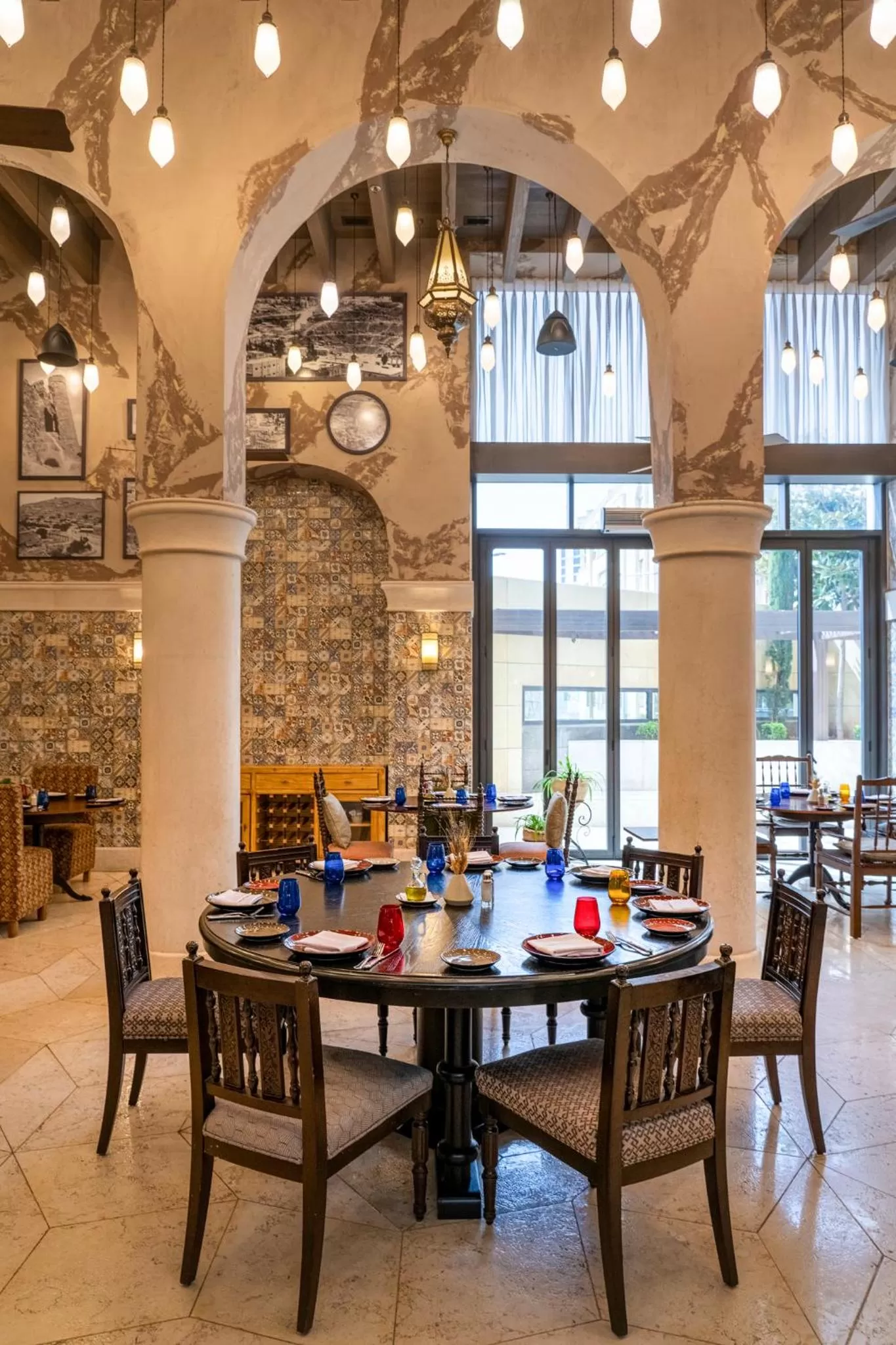 Restaurant/places to eat in Fairmont Amman