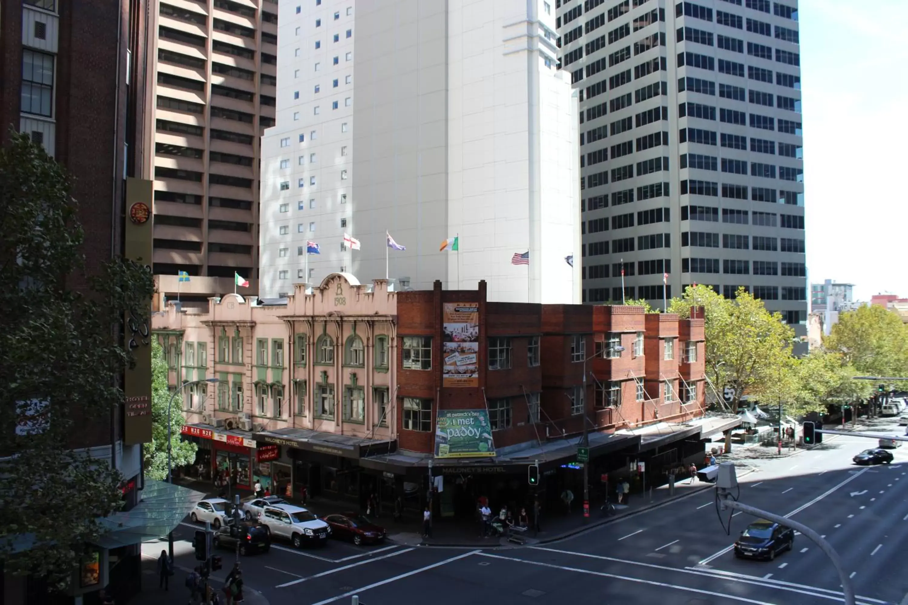 Area and facilities in ibis Sydney World Square