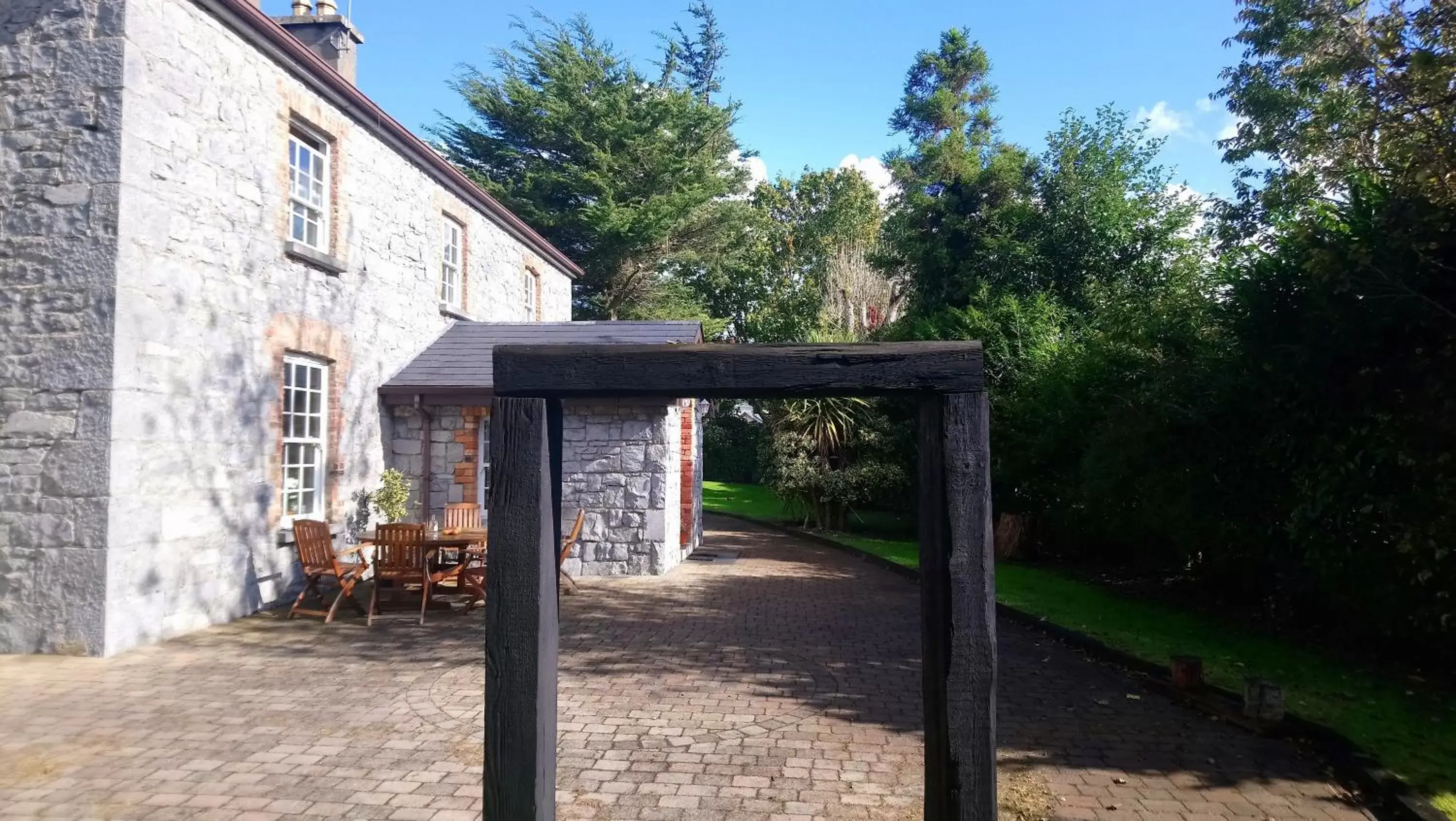 Garden, Property Building in Knockaderry House