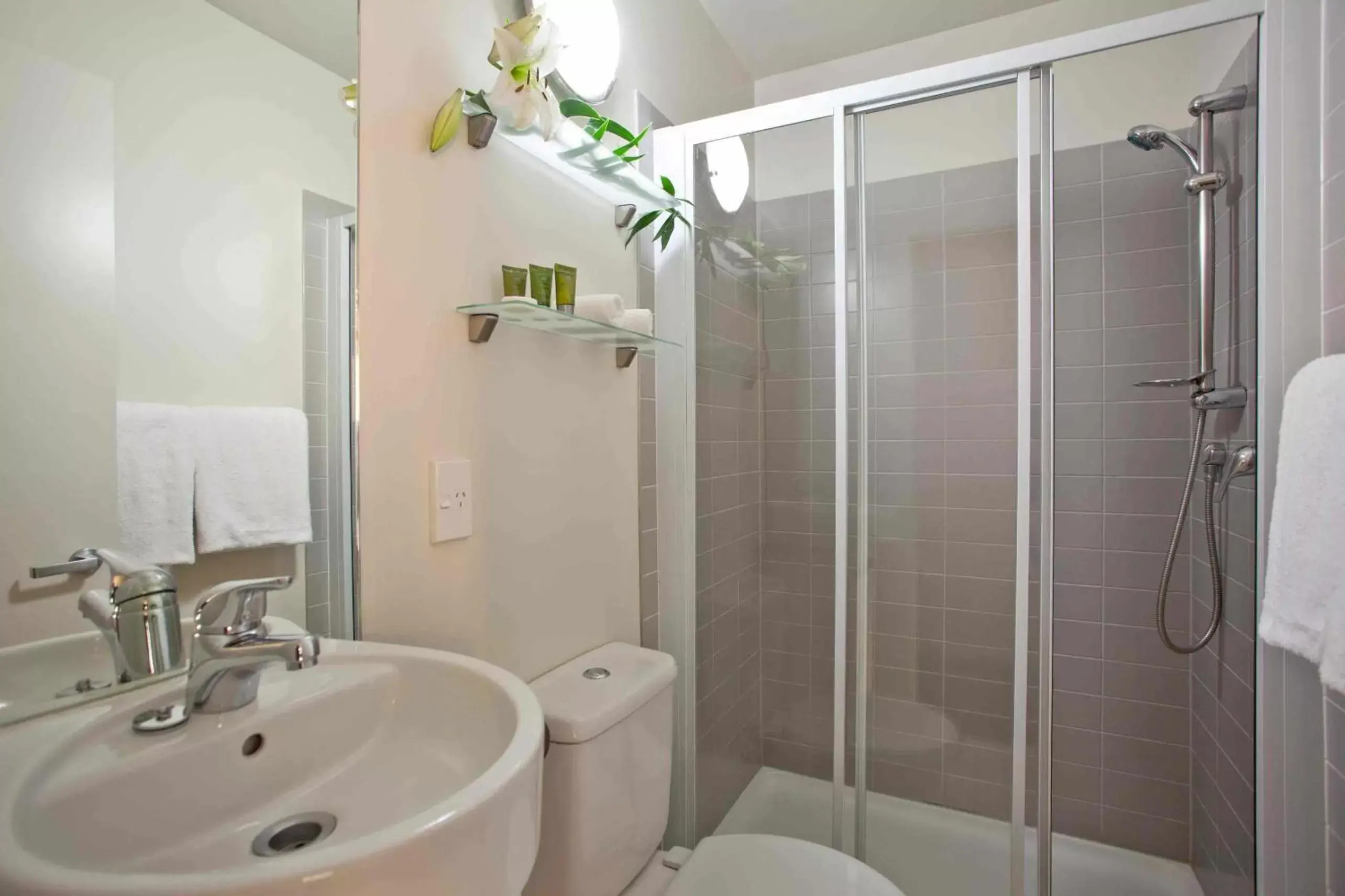 Bathroom in The Quadrant Hotel & Suites