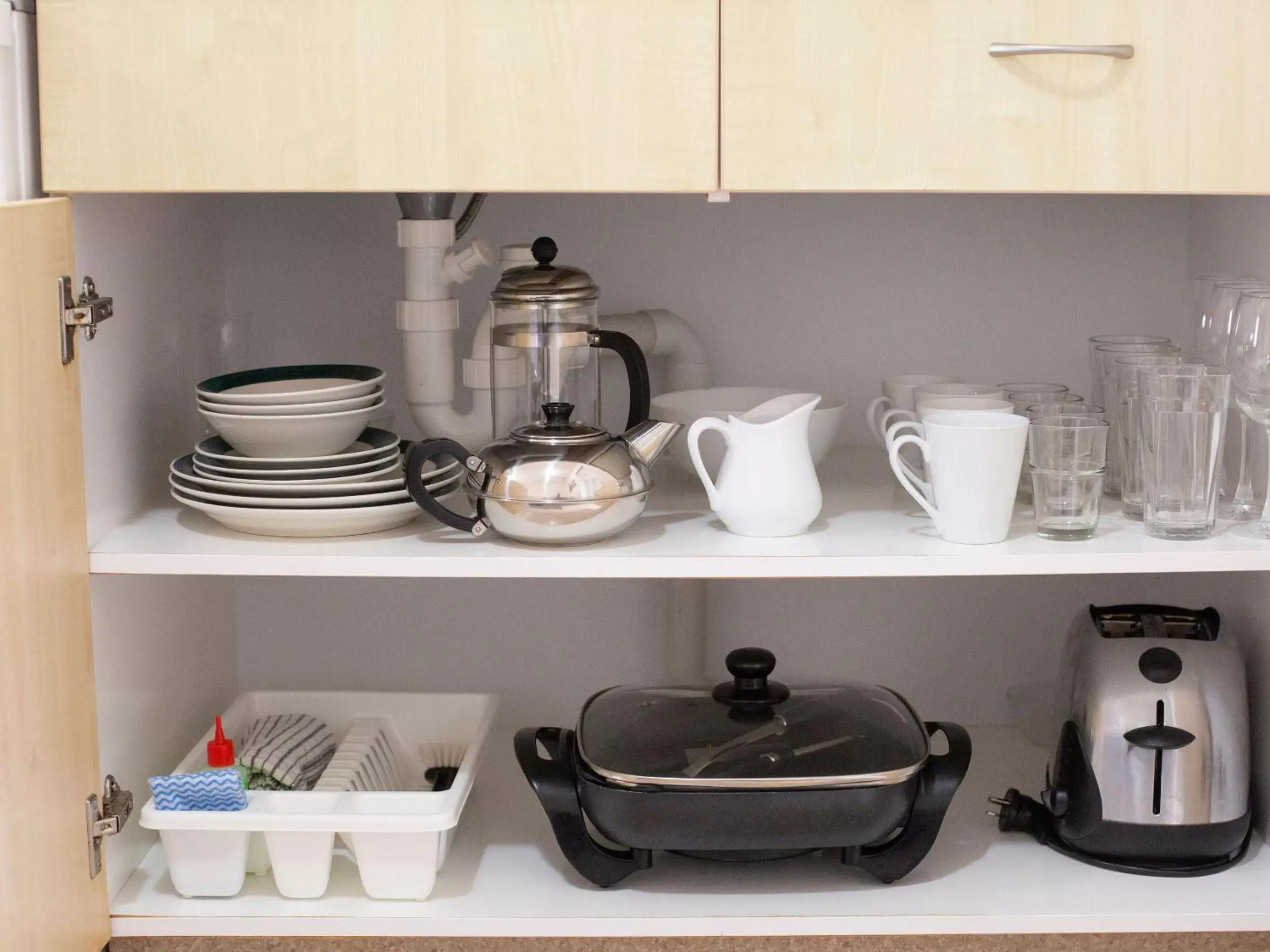 Kitchen/Kitchenette in Bella Vista Motel New Plymouth