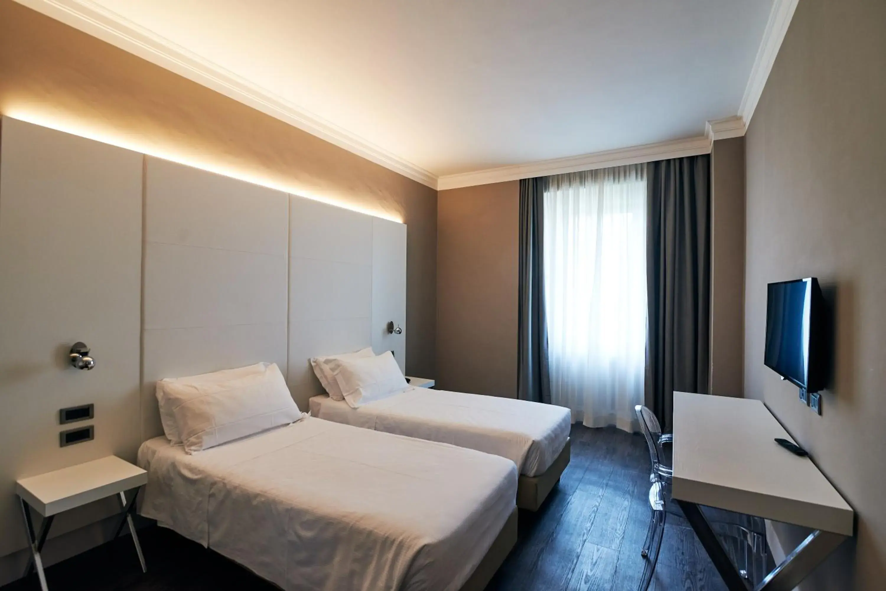 Bed in Hotel Poledrini