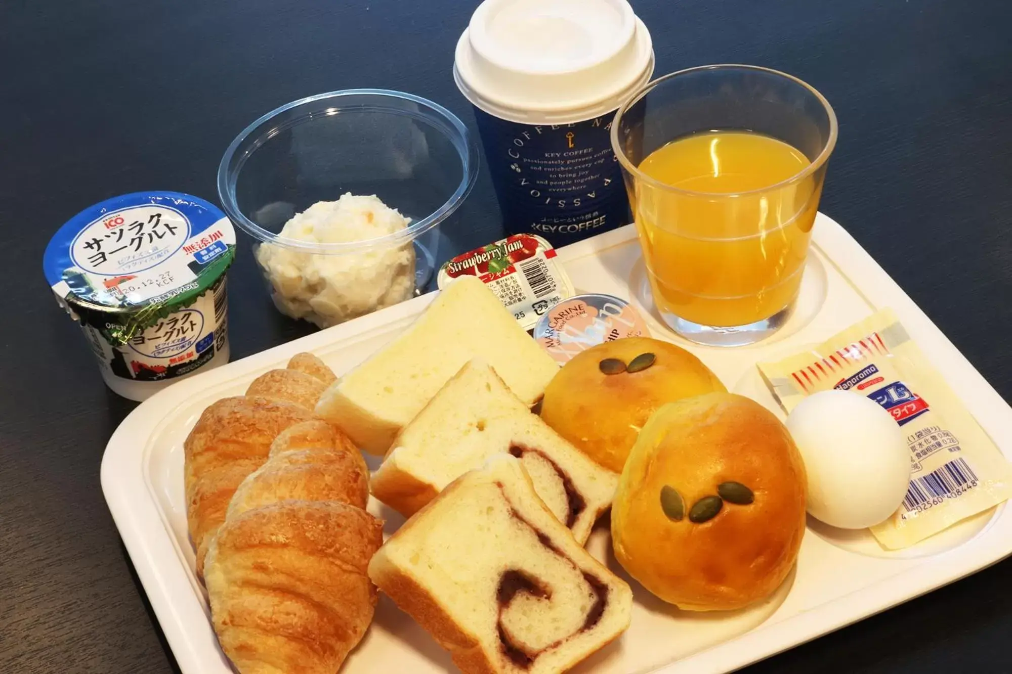 Continental breakfast in JR Inn Sapporo