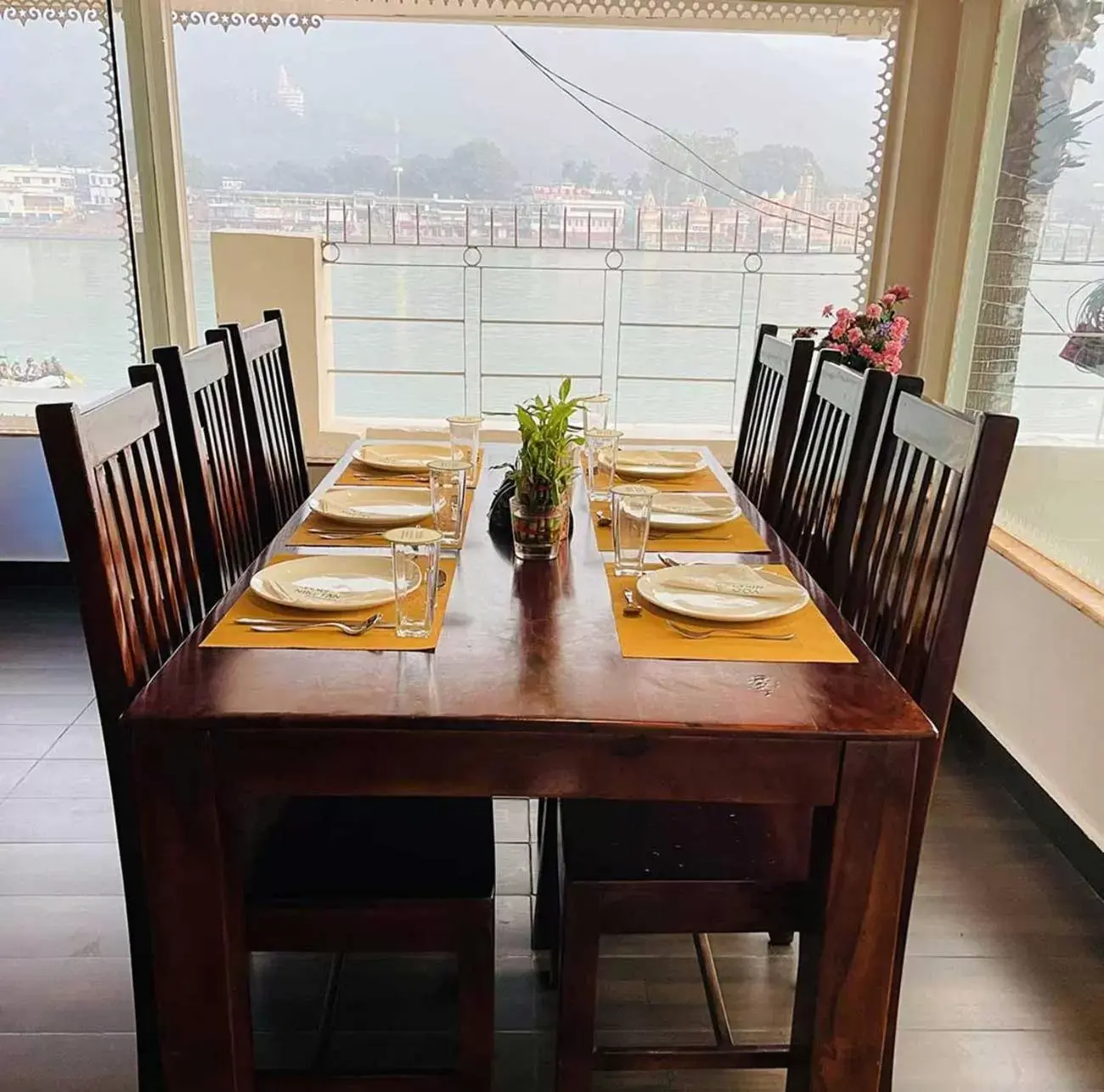 Restaurant/places to eat in Yog Niketan By Sanskriti Restaurant/places to eat in Yog Niketan By Sanskriti