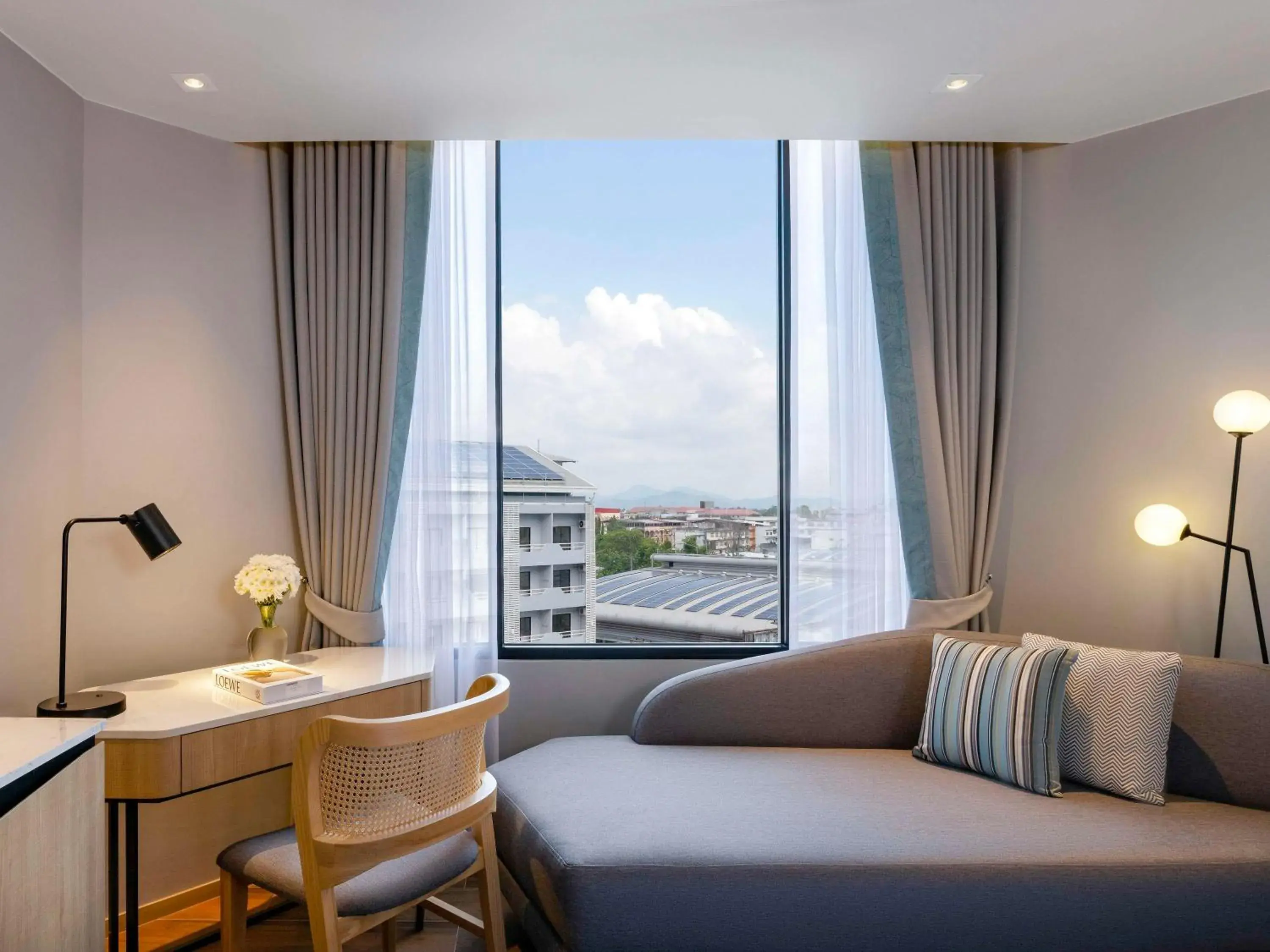 Bedroom, Seating Area in Novotel Rayong Star Convention Centre