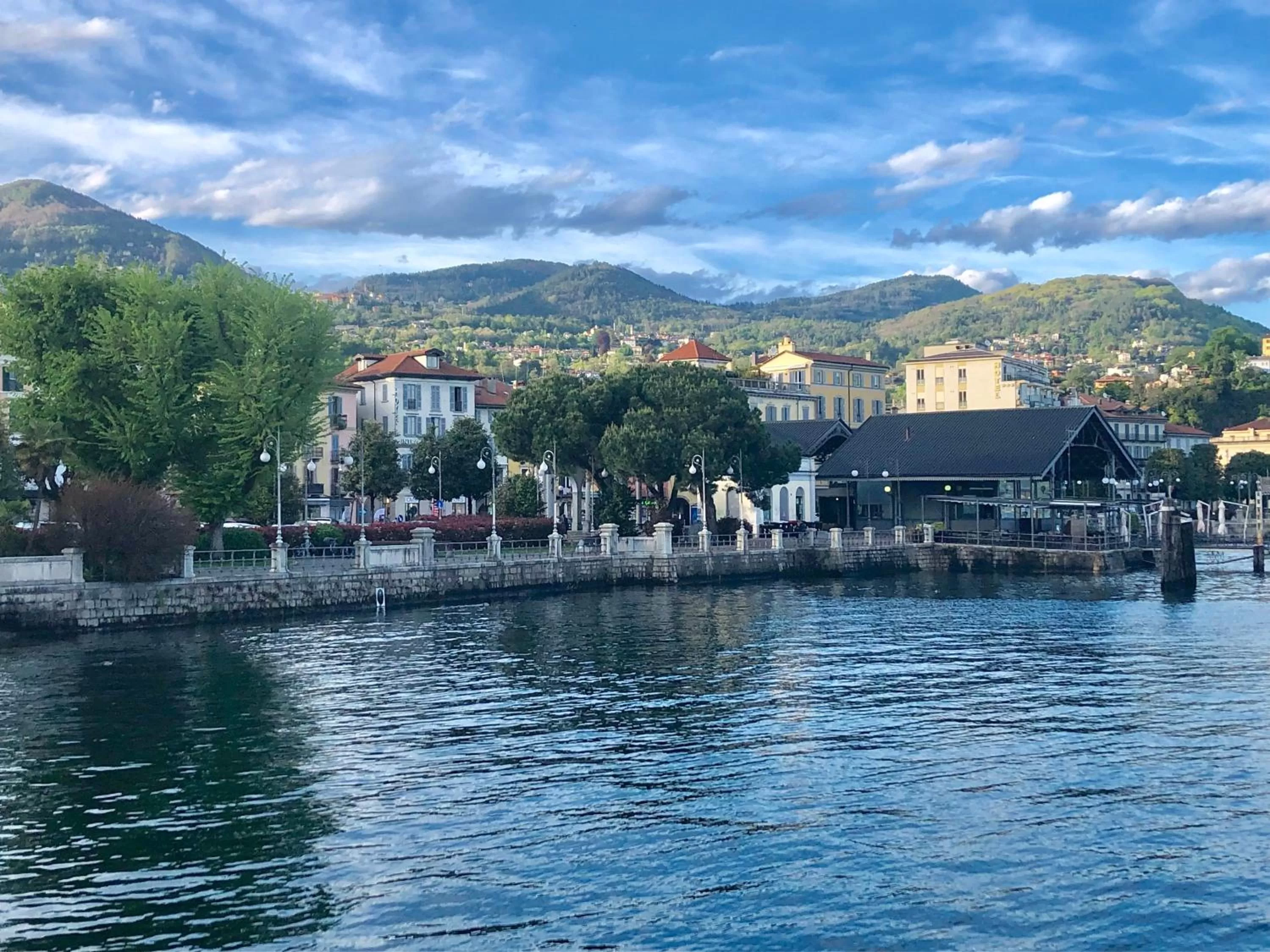 Property building in Intra Hotel