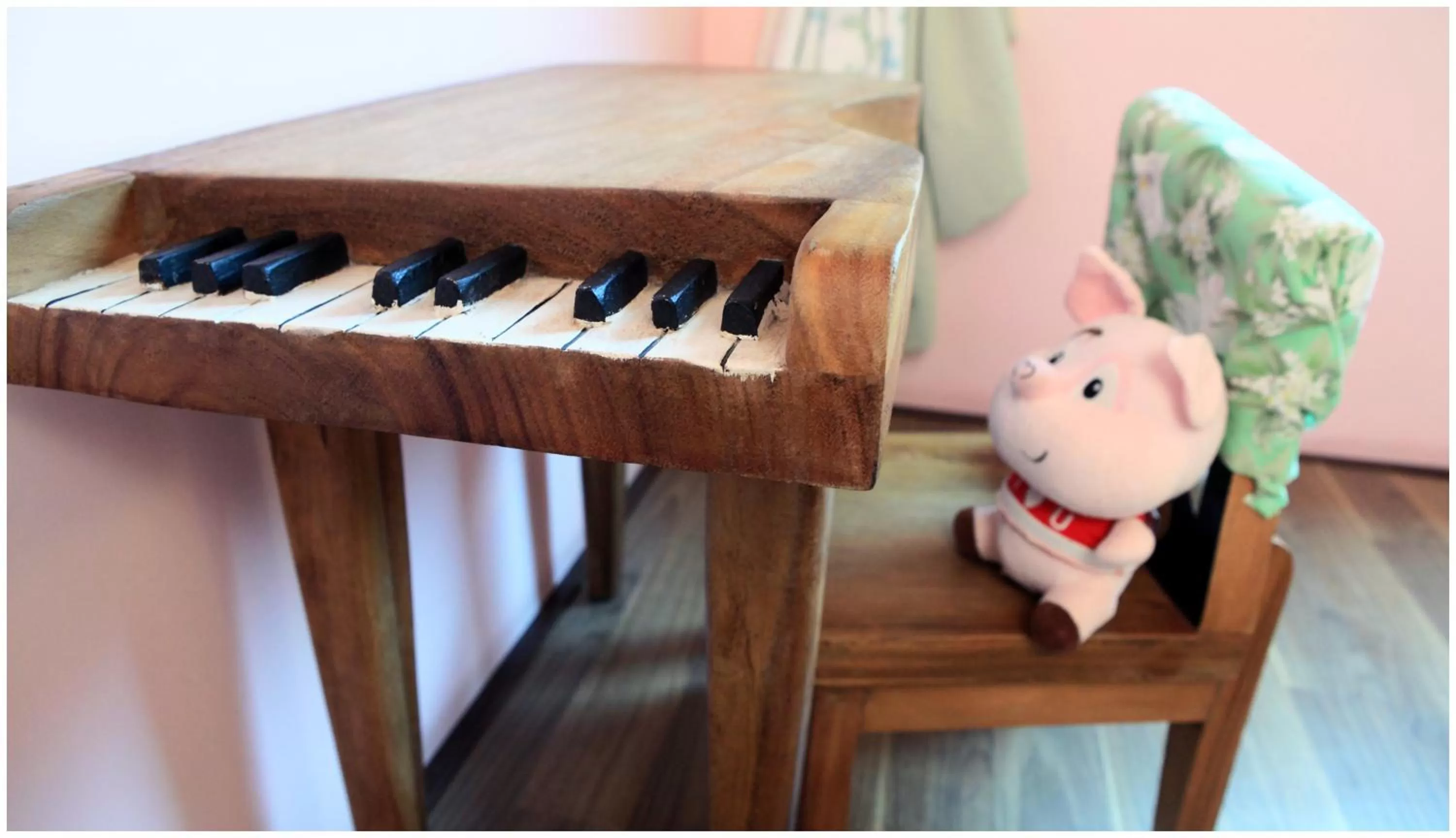 Decorative detail in Errantry Lodge & Studio