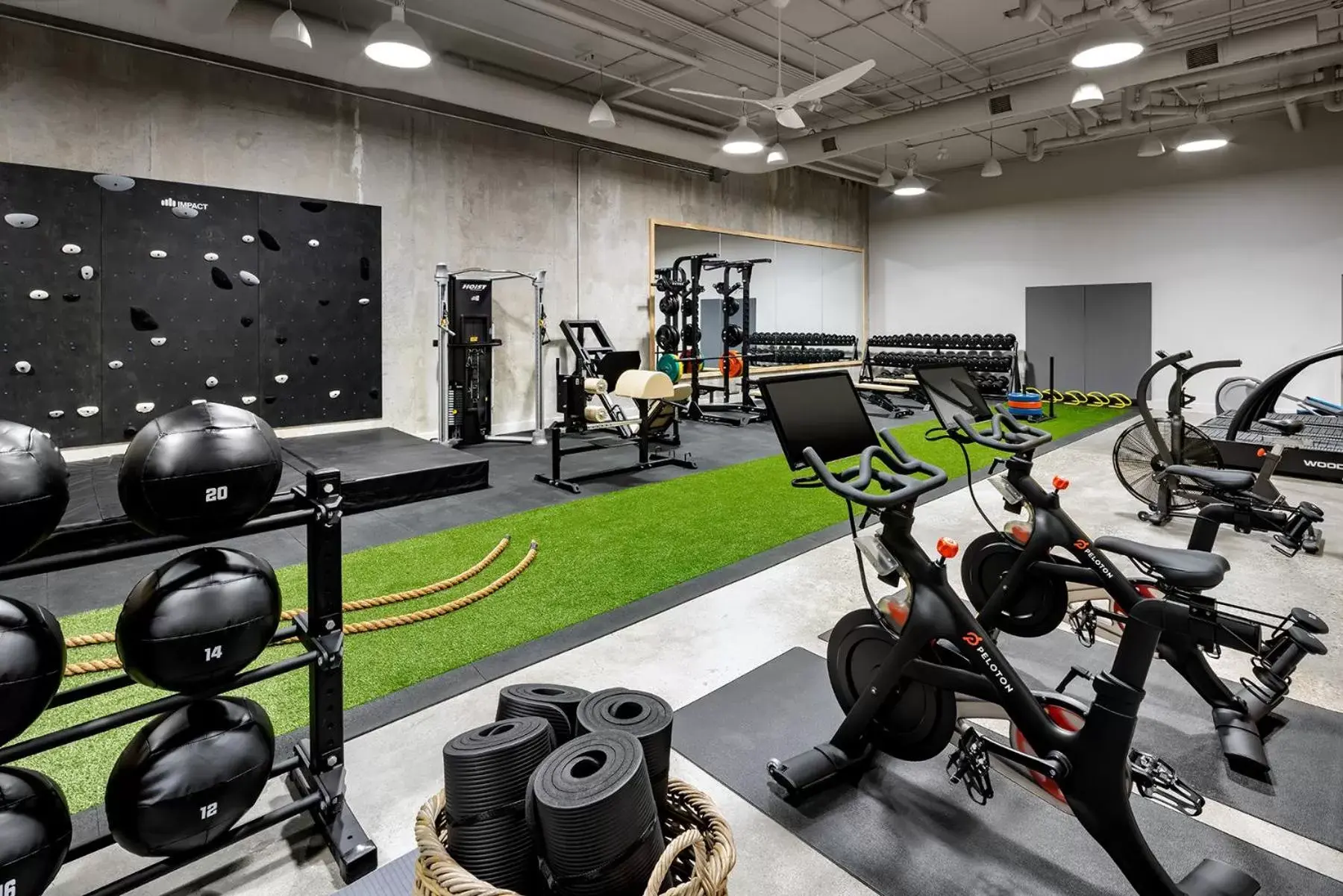 Fitness centre/facilities in 1 Hotel Toronto Fitness centre/facilities in 1 Hotel Toronto