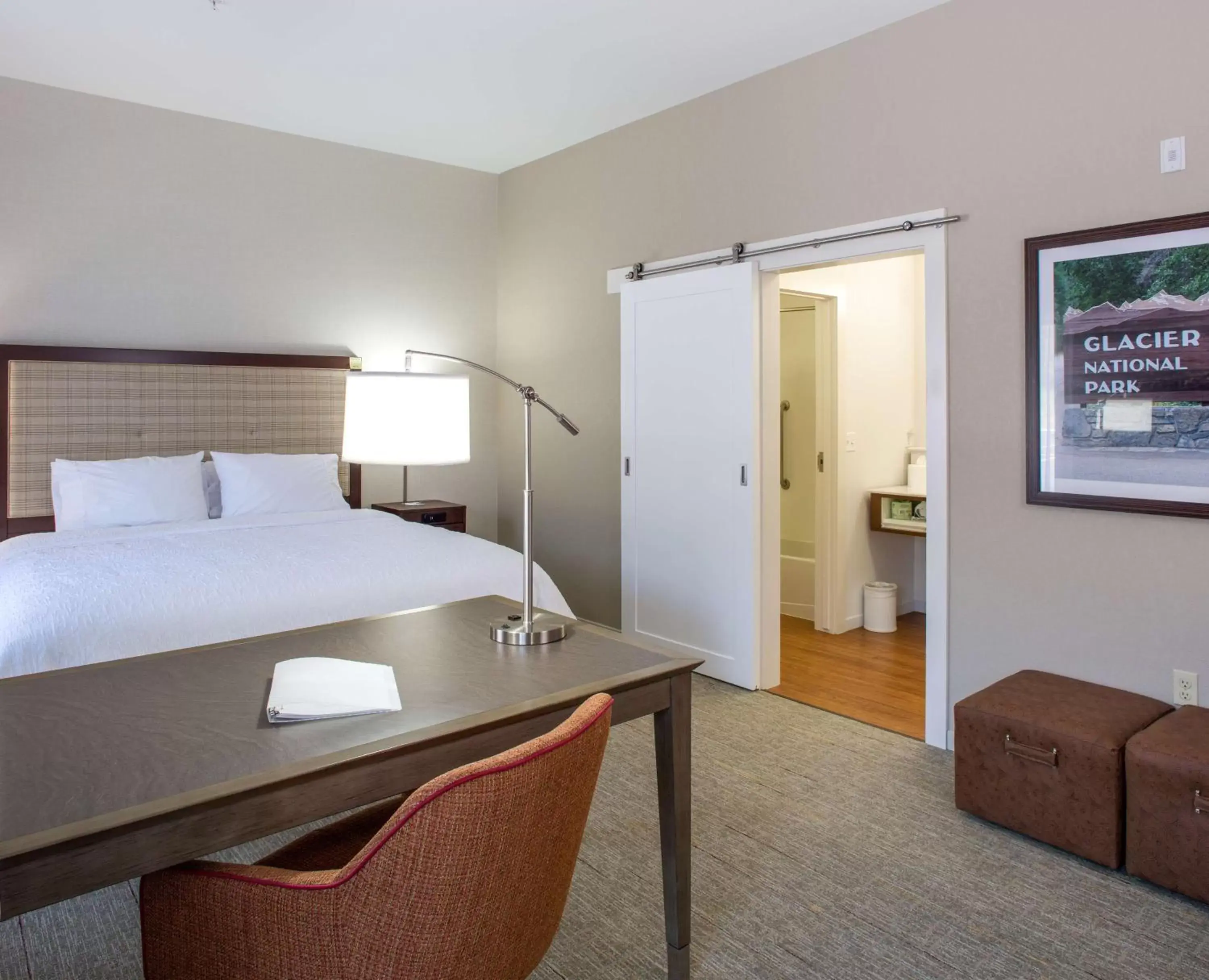 Bedroom, Bed in Hampton Inn & Suites Whitefish
