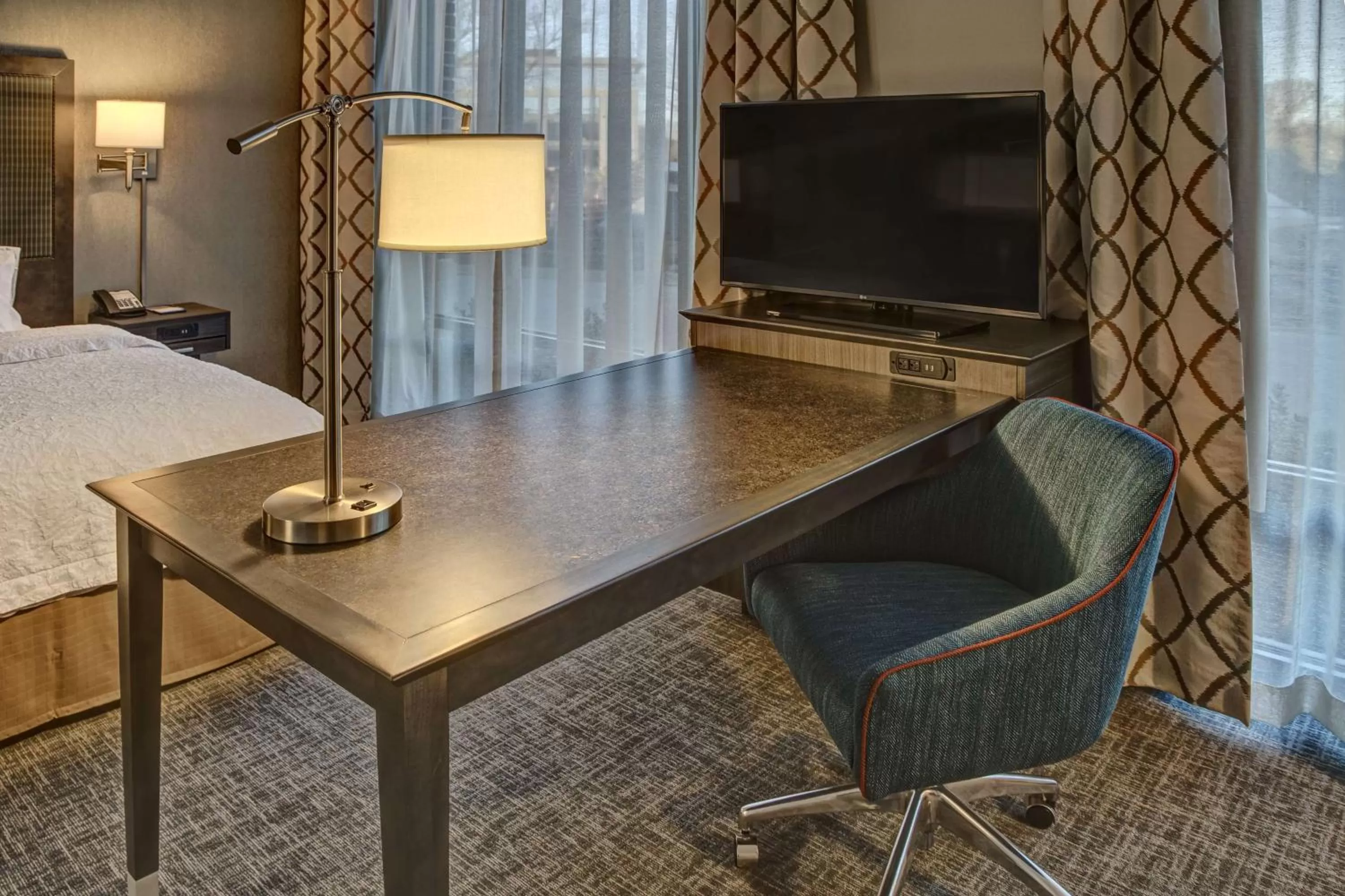 Bedroom in Hampton Inn & Suites Franklin Berry Farms, Tn