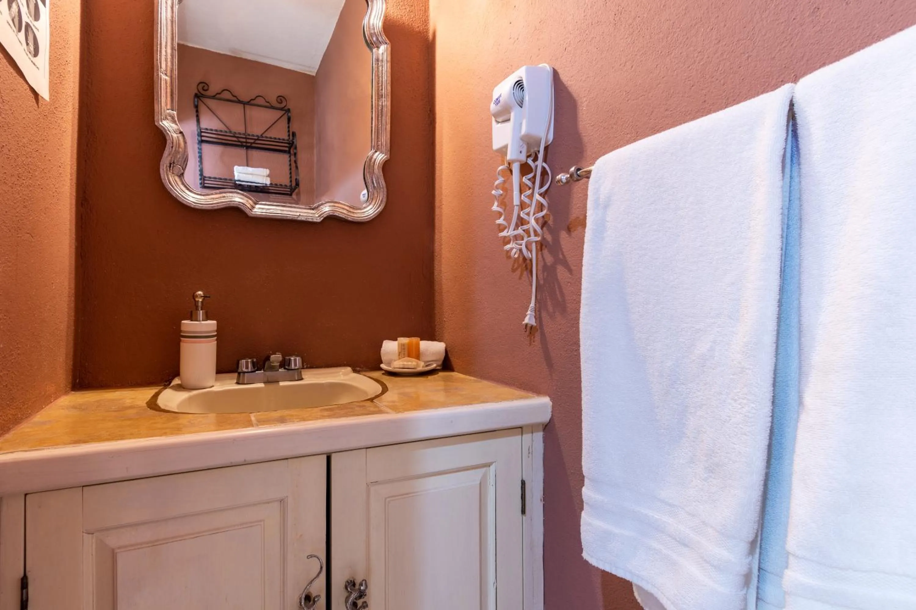 Bathroom in Hotel Casa Santamaría