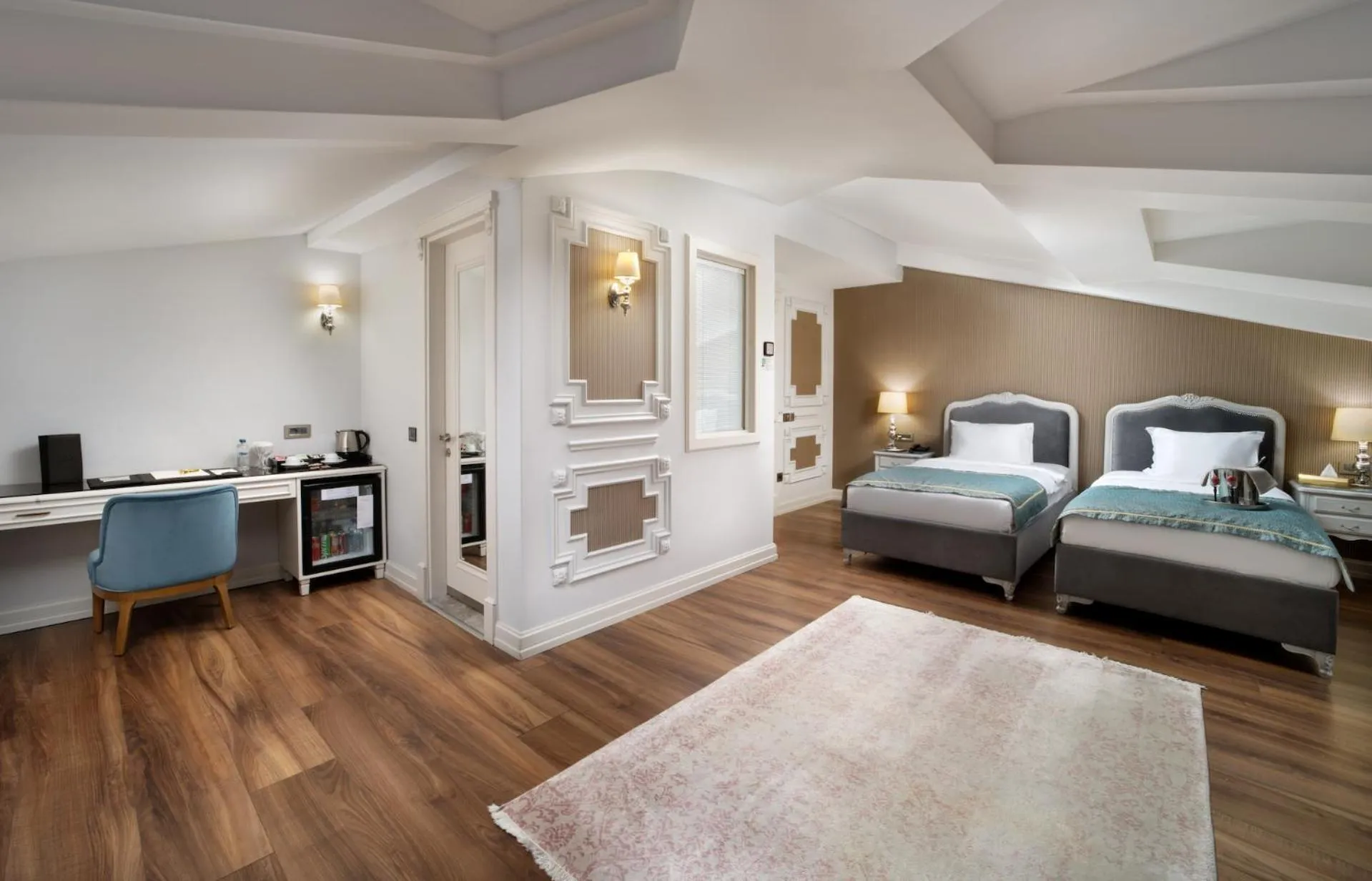 Photo of the whole room, Bed in The Time Hotel Marina