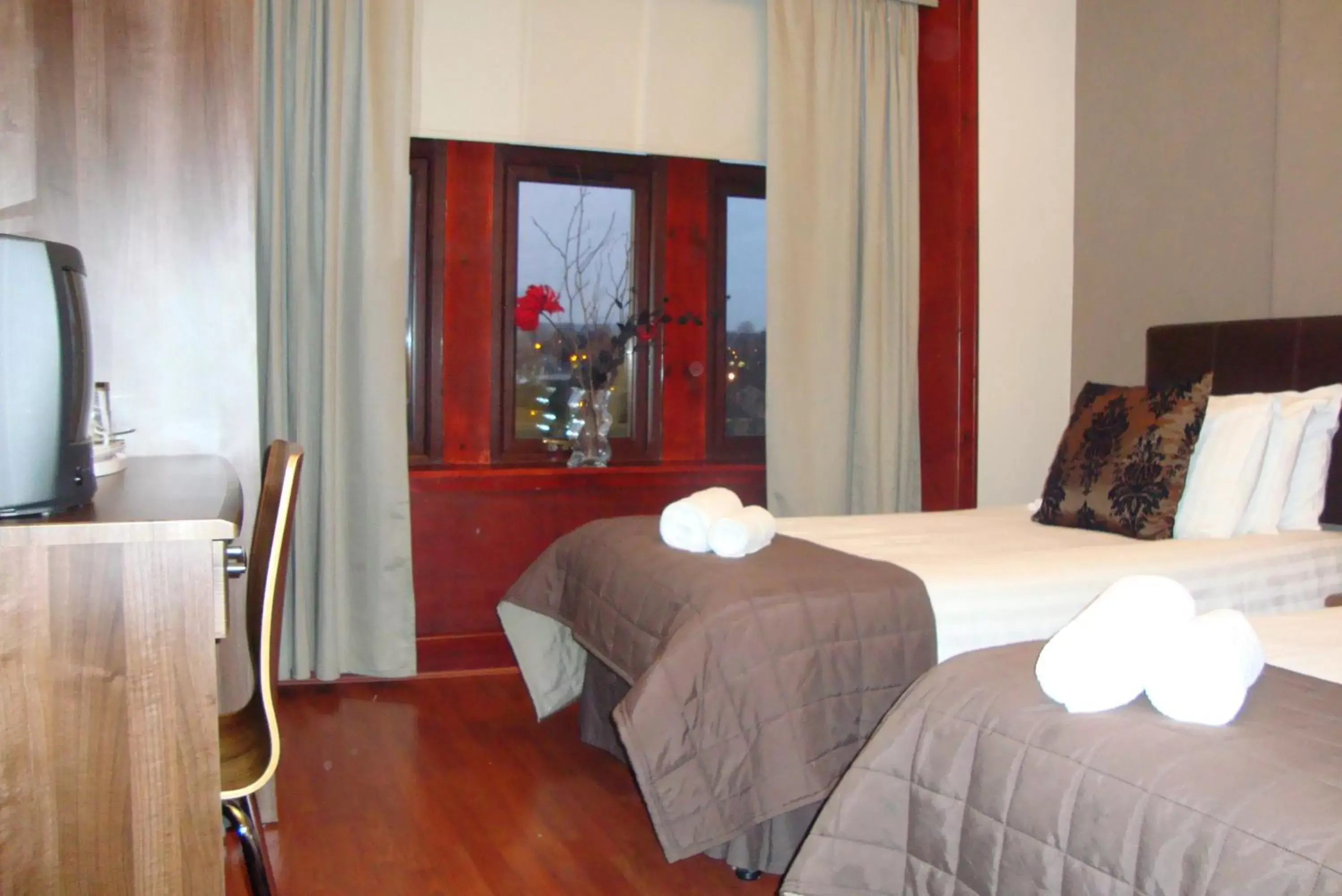 Bedroom in The Fullarton Park Hotel Bedroom in The Fullarton Park Hotel