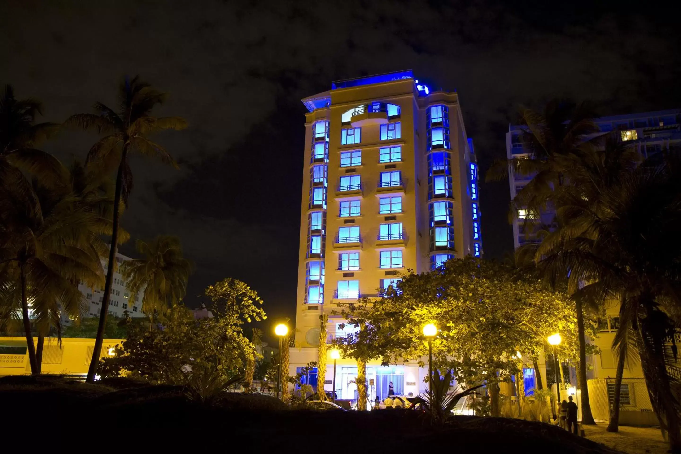 Property Building in San Juan Water & Beach Club Hotel