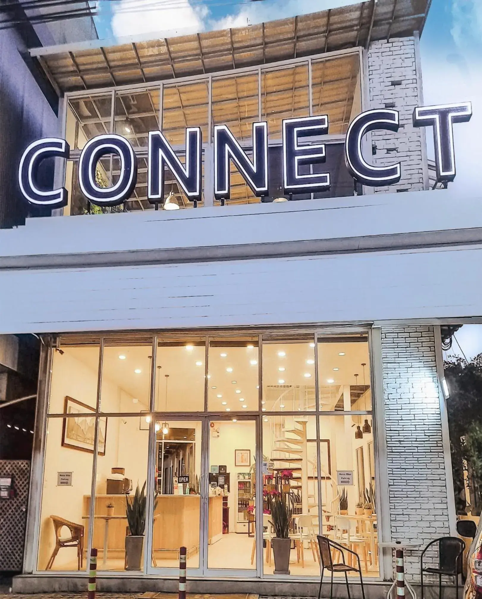 Property building in Connect Hotel Chiang Rai Property building in Connect Hotel Chiang Rai