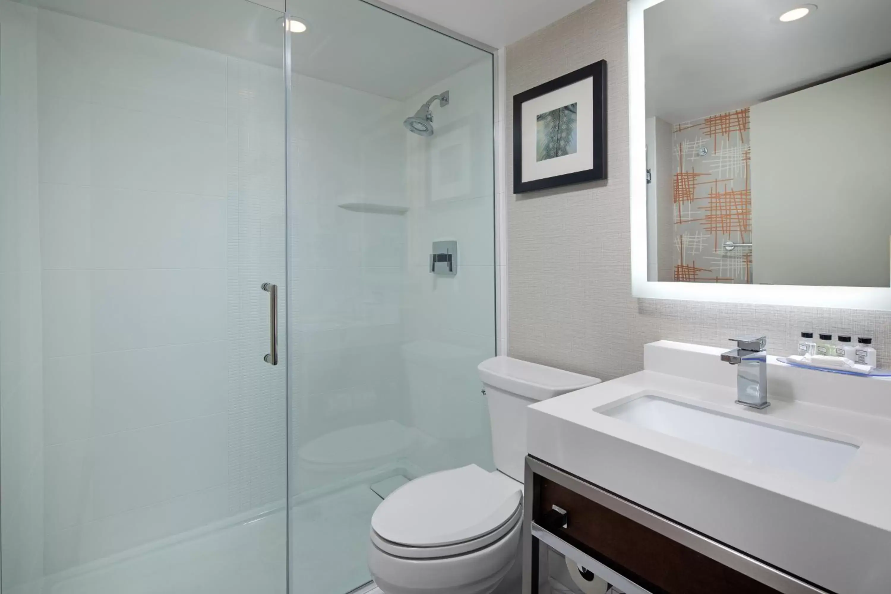 Photo of the whole room, Bathroom in Crowne Plaza Toronto Airport, an IHG Hotel