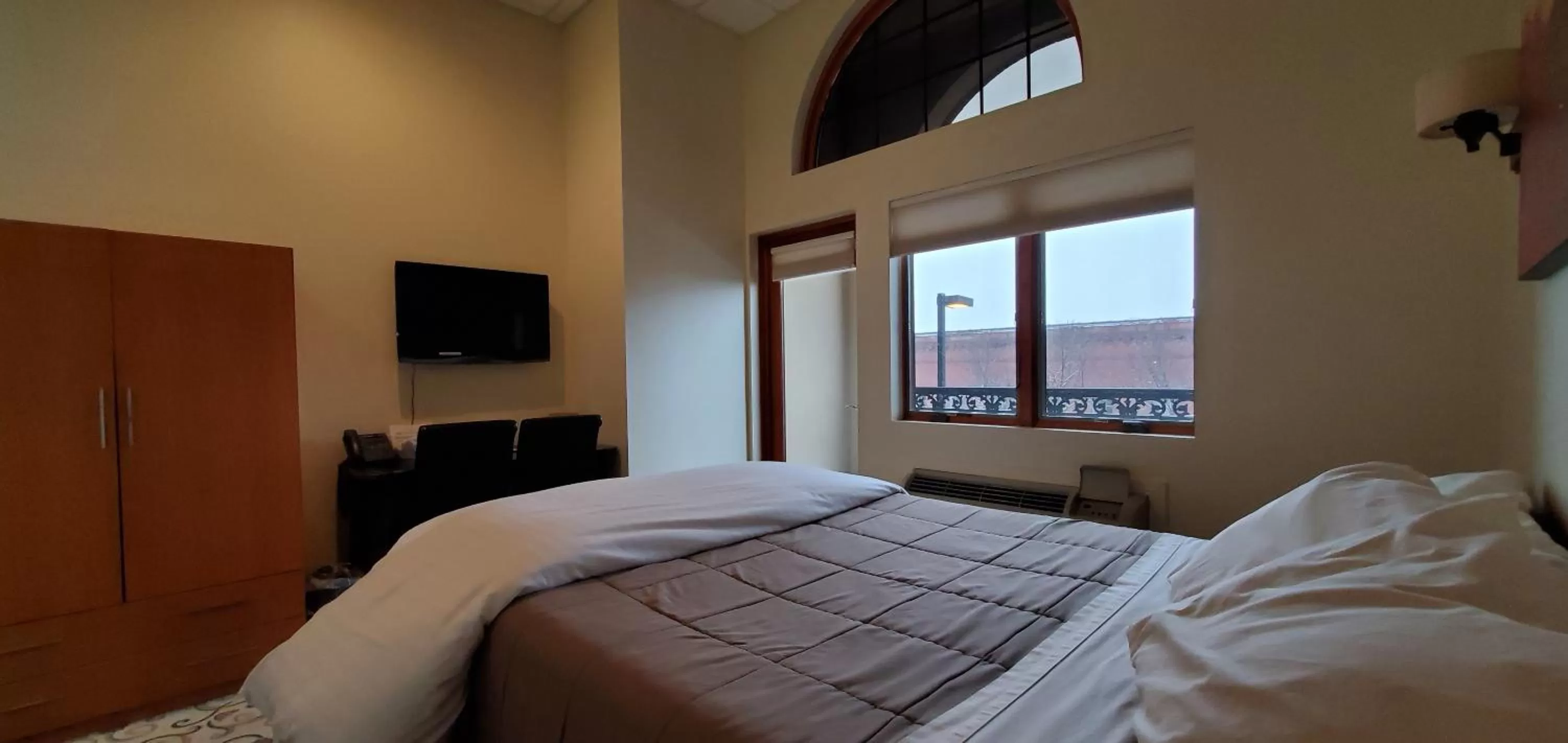 Street view in Lowell Inn