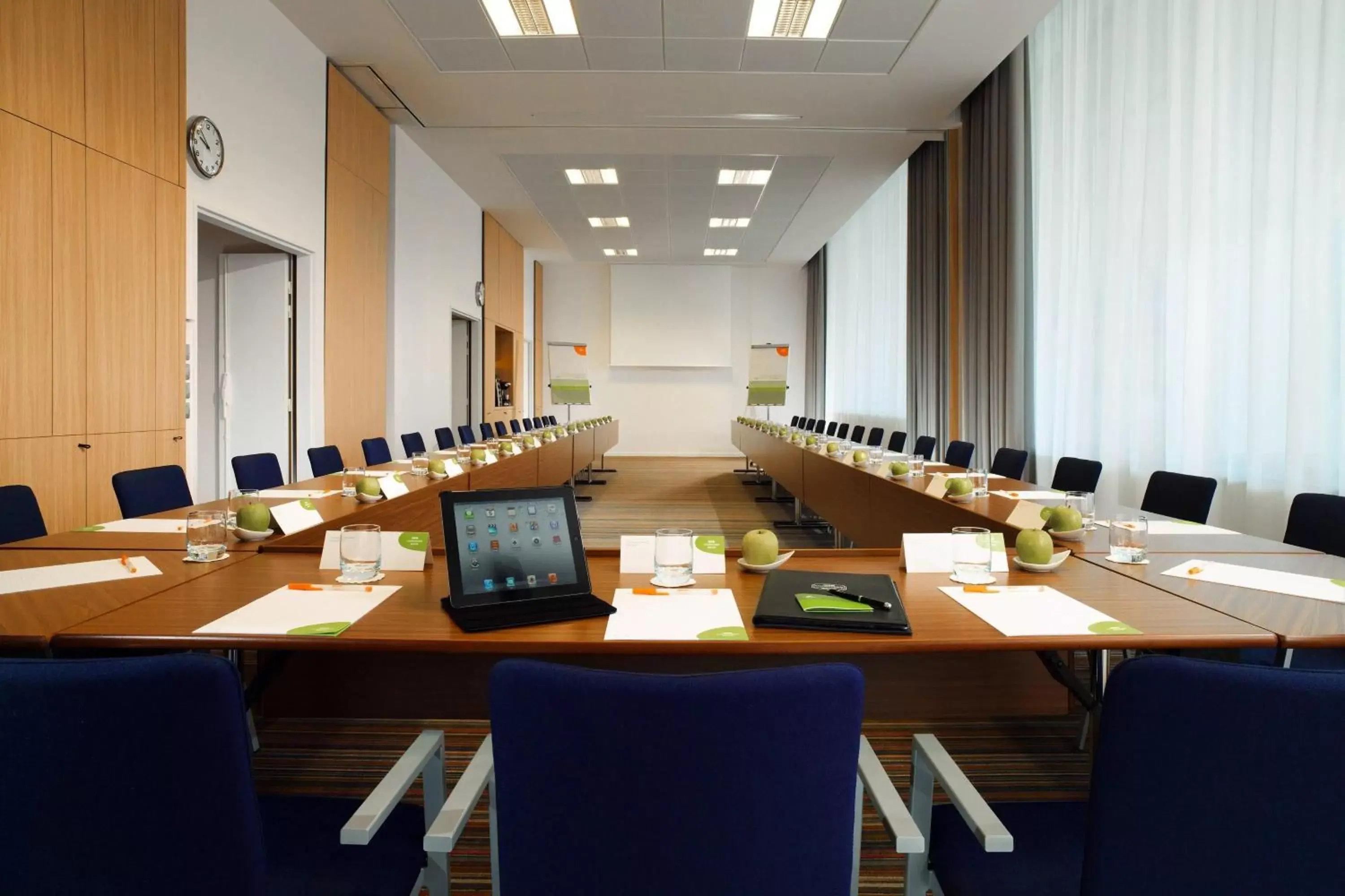 Meeting/conference room in Courtyard by Marriott Montpellier