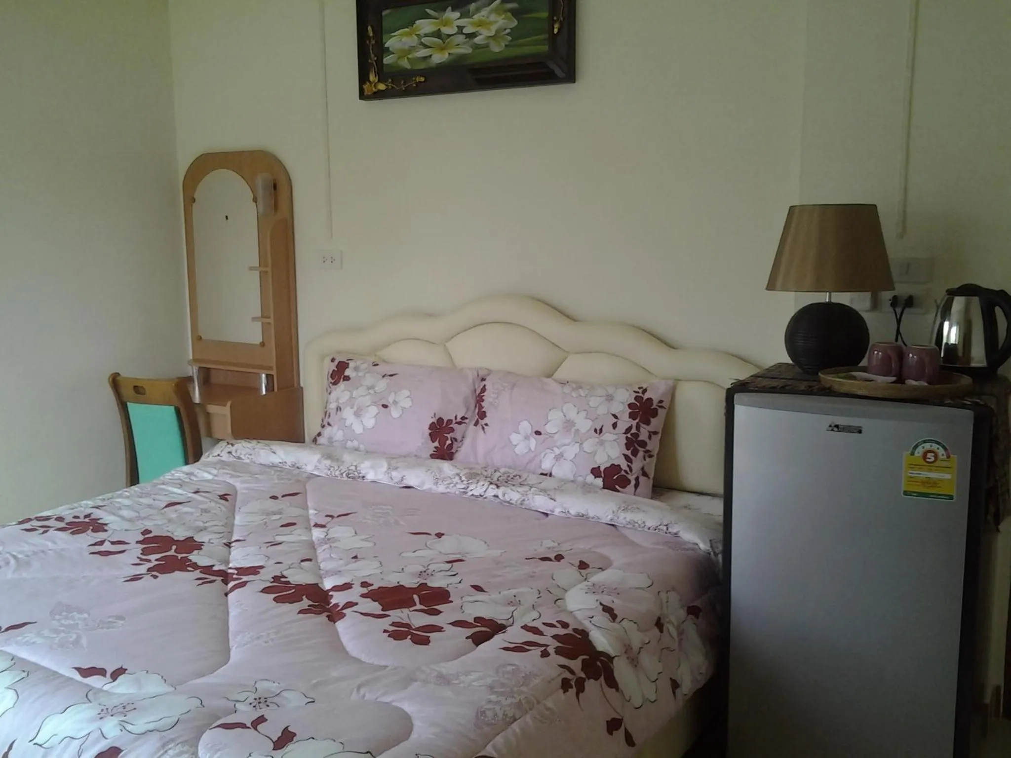 Bed in Vanlisut Hotel Ngamwongwan