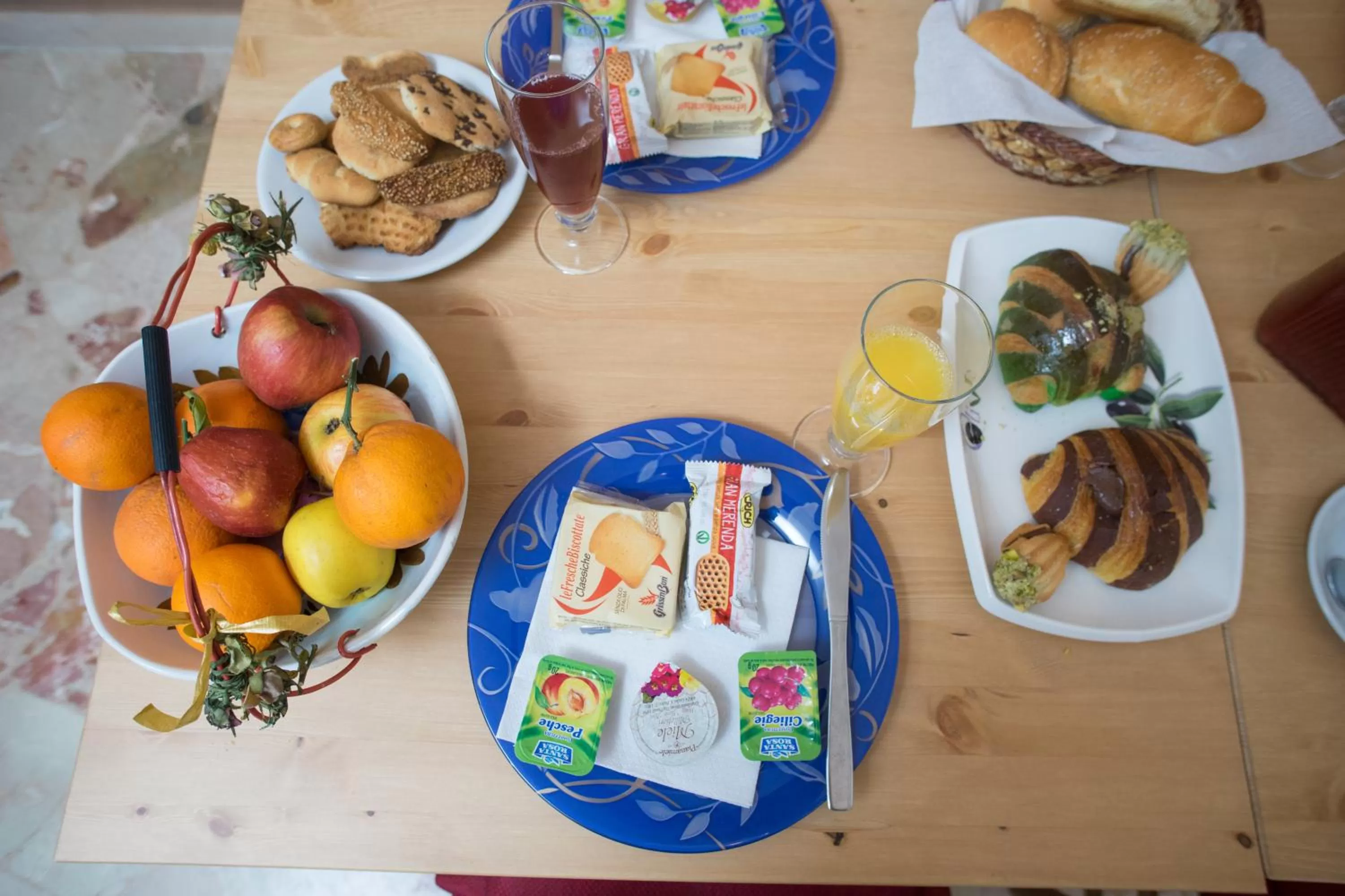 Italian breakfast in B&B Kolymbetra