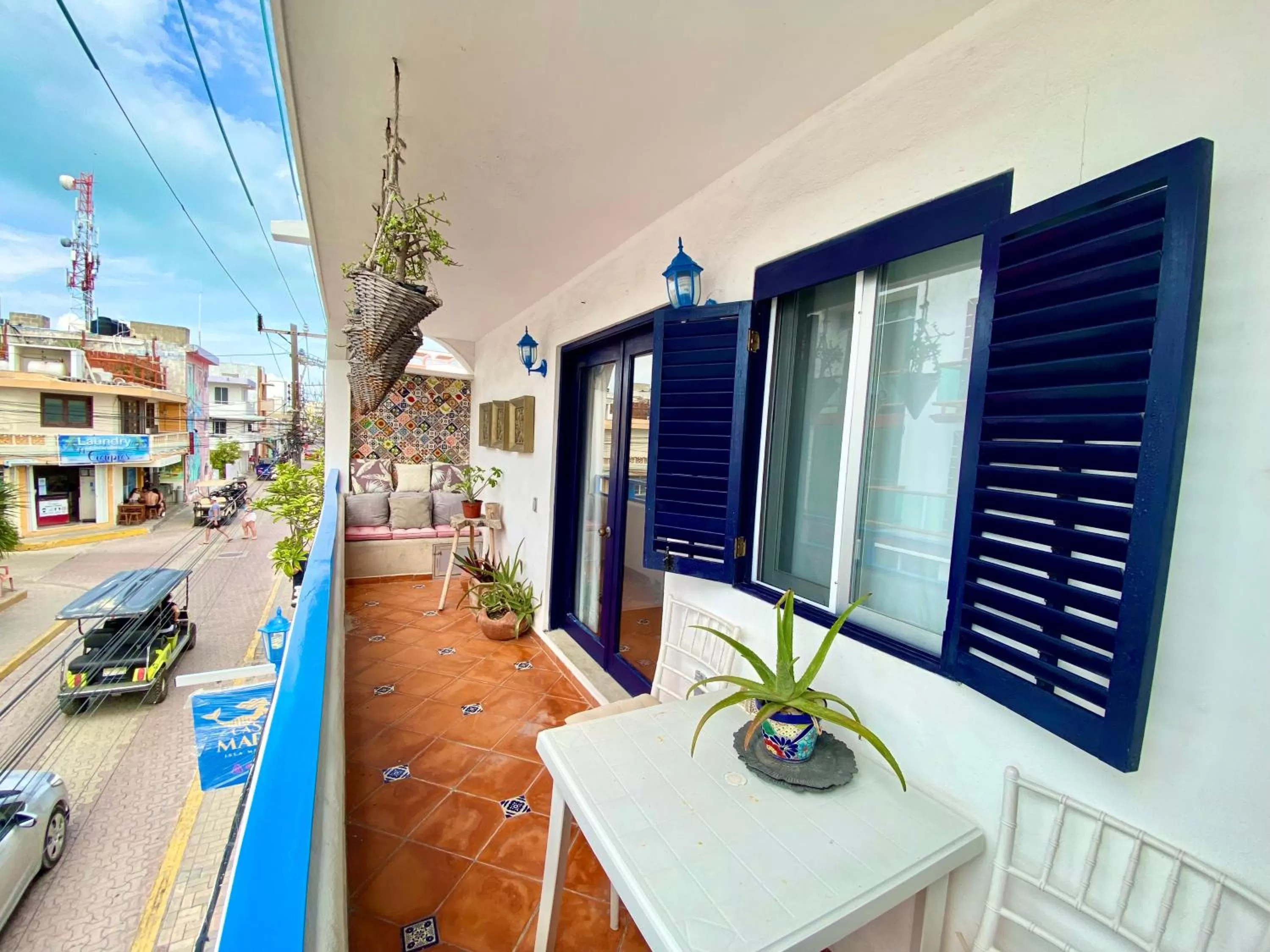 Neighbourhood, Balcony/Terrace in Casa María