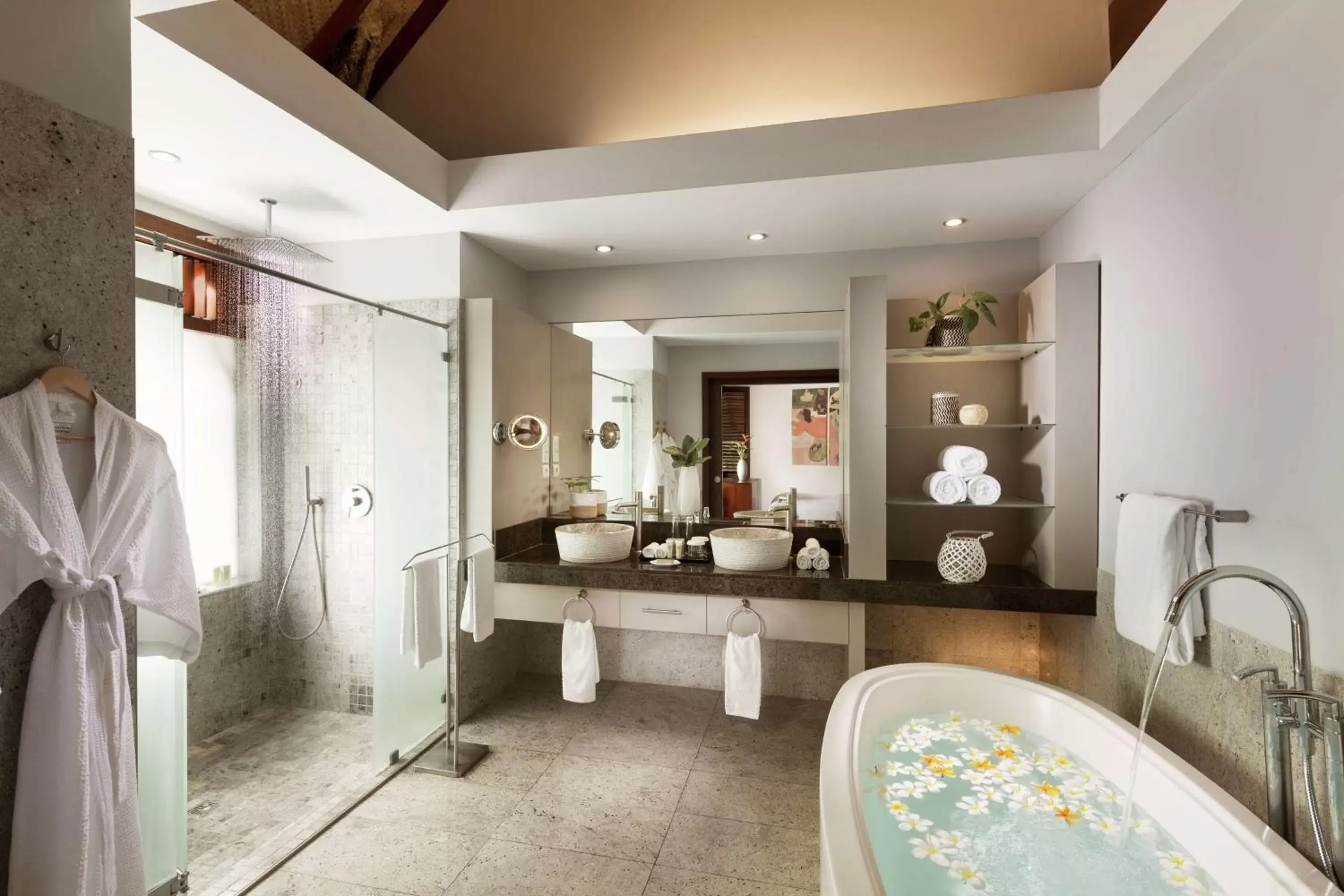 Bathroom in Hilton Moorea Lagoon Resort & Spa Bathroom in Hilton Moorea Lagoon Resort & Spa