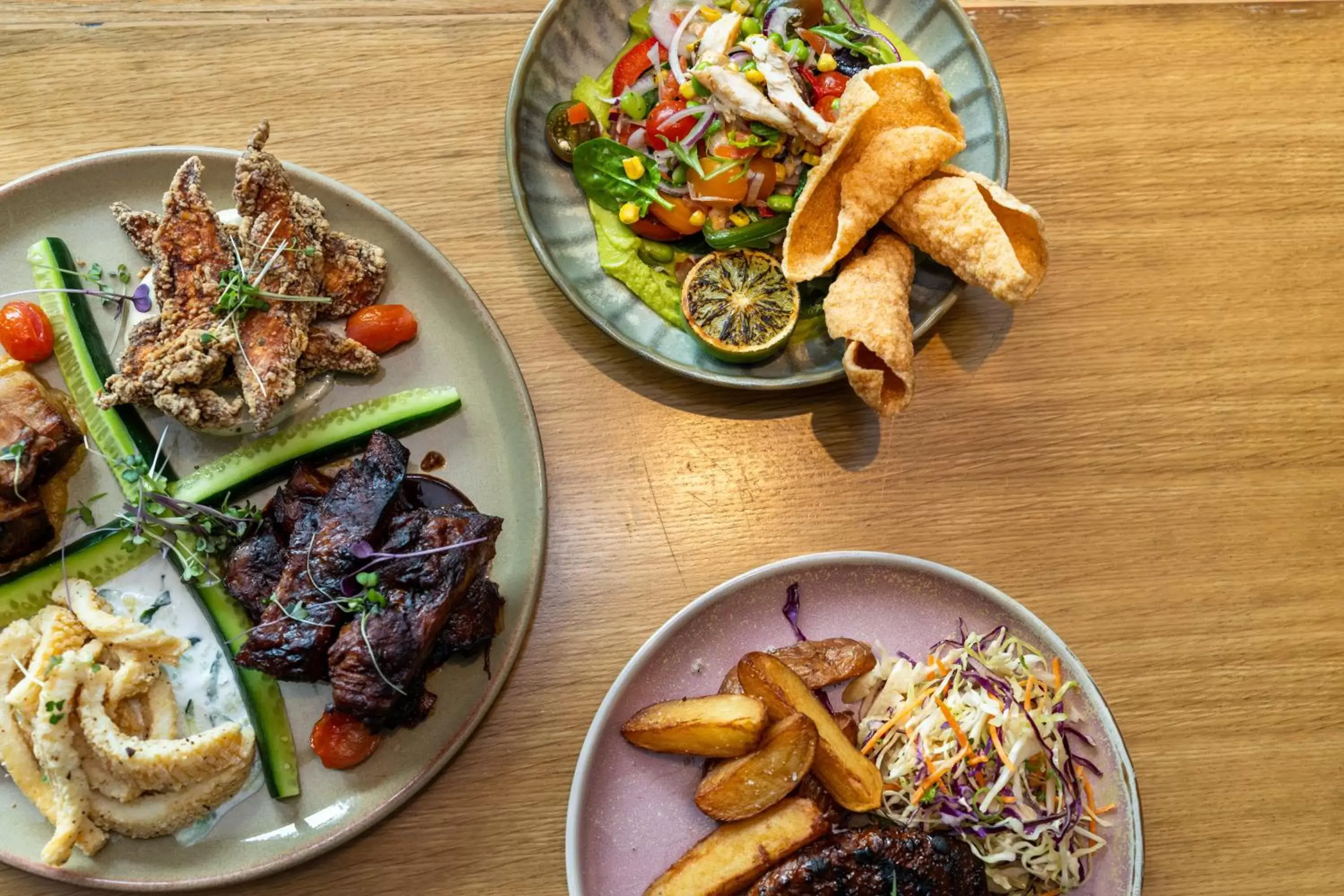 Restaurant/places to eat in Novotel Cairns Oasis Resort Restaurant/places to eat in Novotel Cairns Oasis Resort