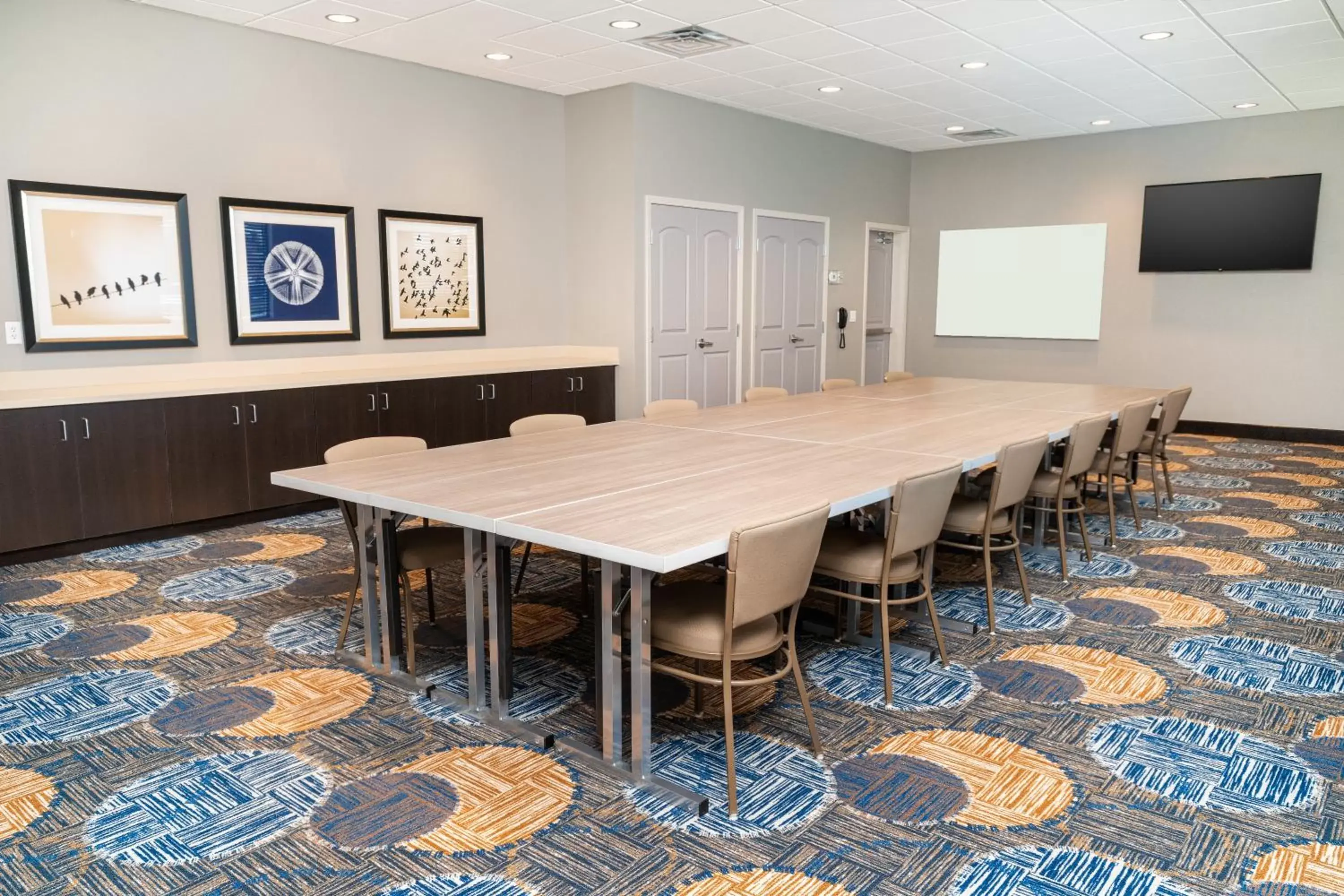 Meeting/conference room in Staybridge Suites - Nashville - Vanderbilt, an IHG Hotel