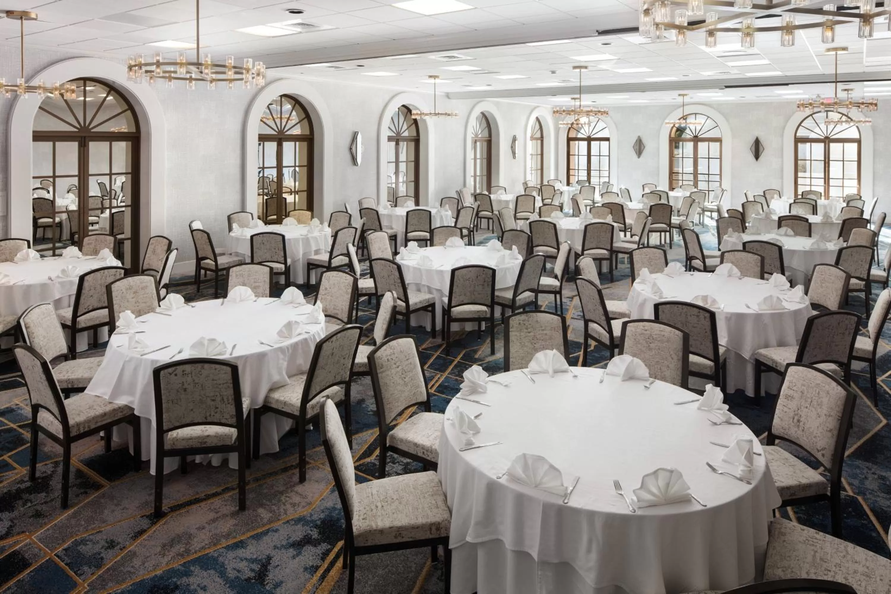 Meeting/conference room in Hotel Dena, Pasadena Los Angeles, a Tribute Portfolio Hotel