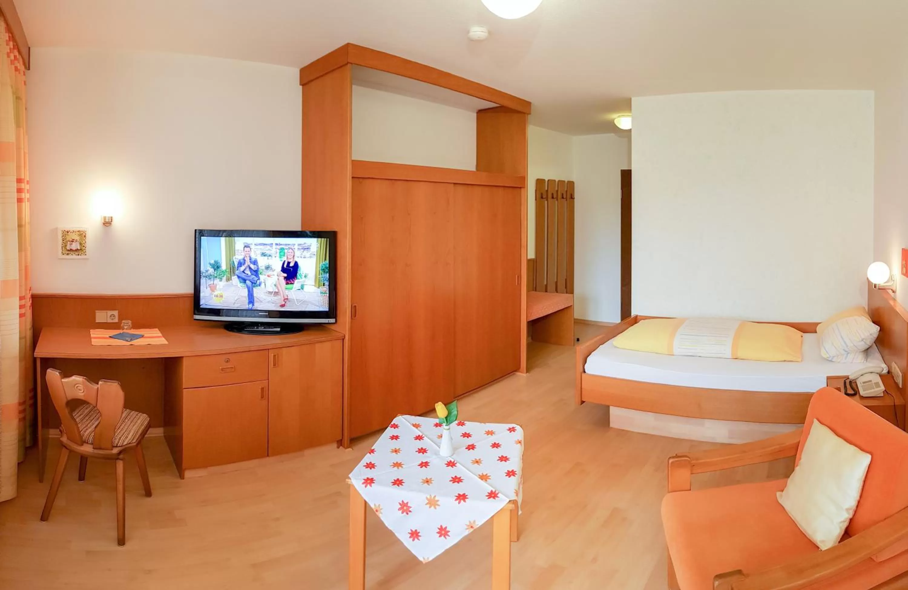 Photo of the whole room in Kurhotel Anders