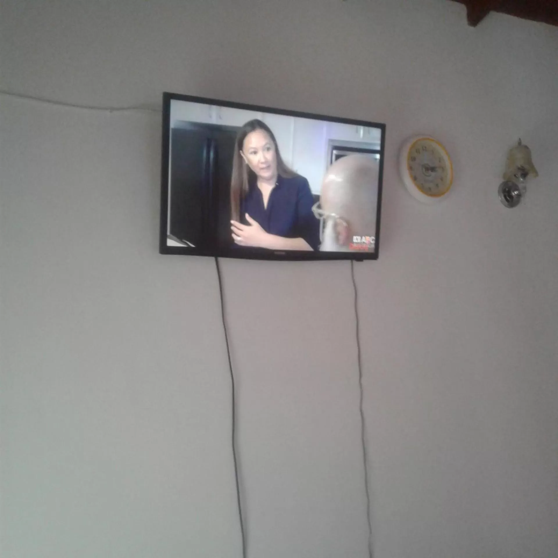 Communal lounge/ TV room, TV/Entertainment Center in Silent Nest