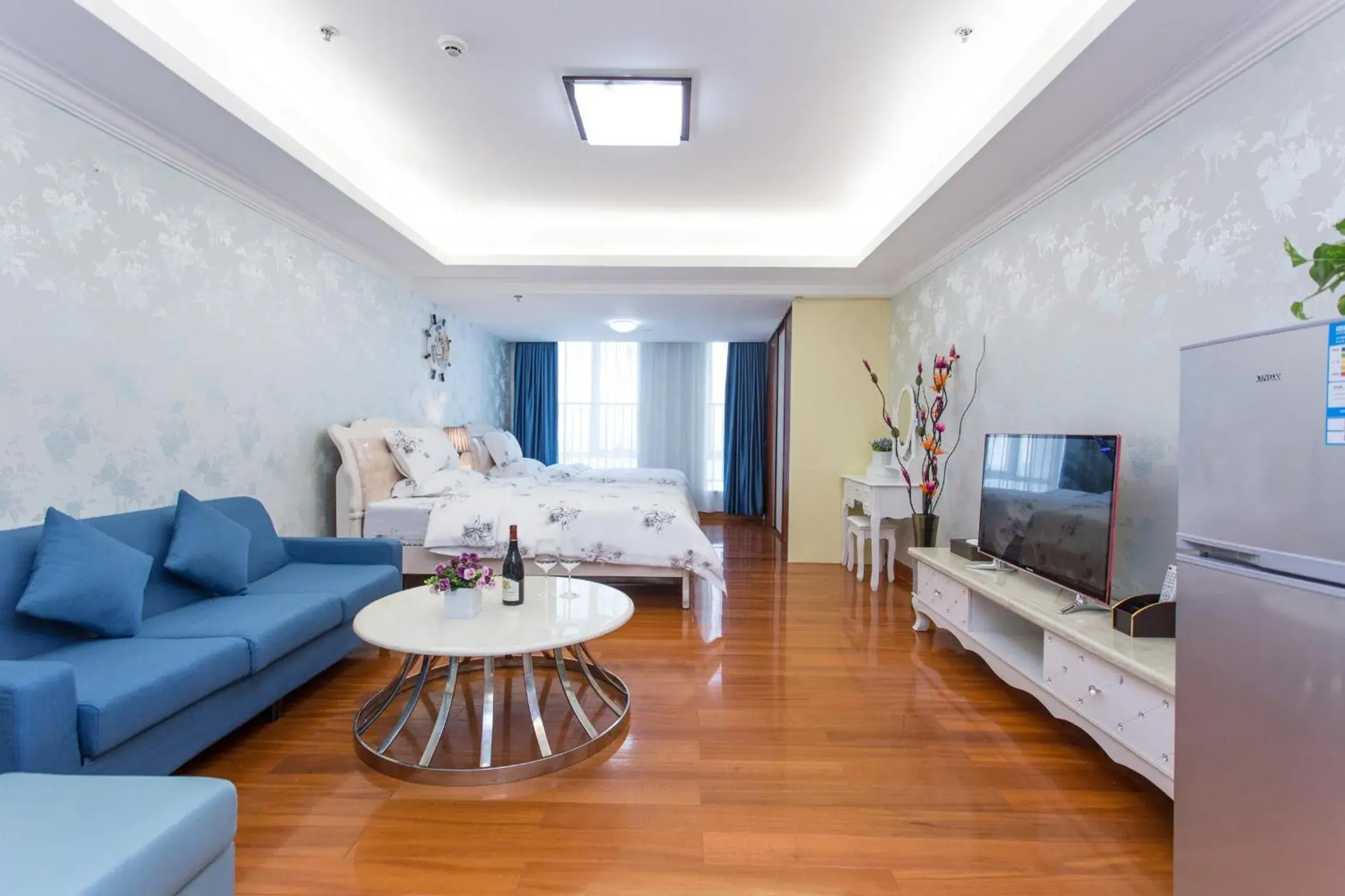 Photo of the whole room, Seating Area in Guangzhou Manhattan International Apartment Zhengjia Branch