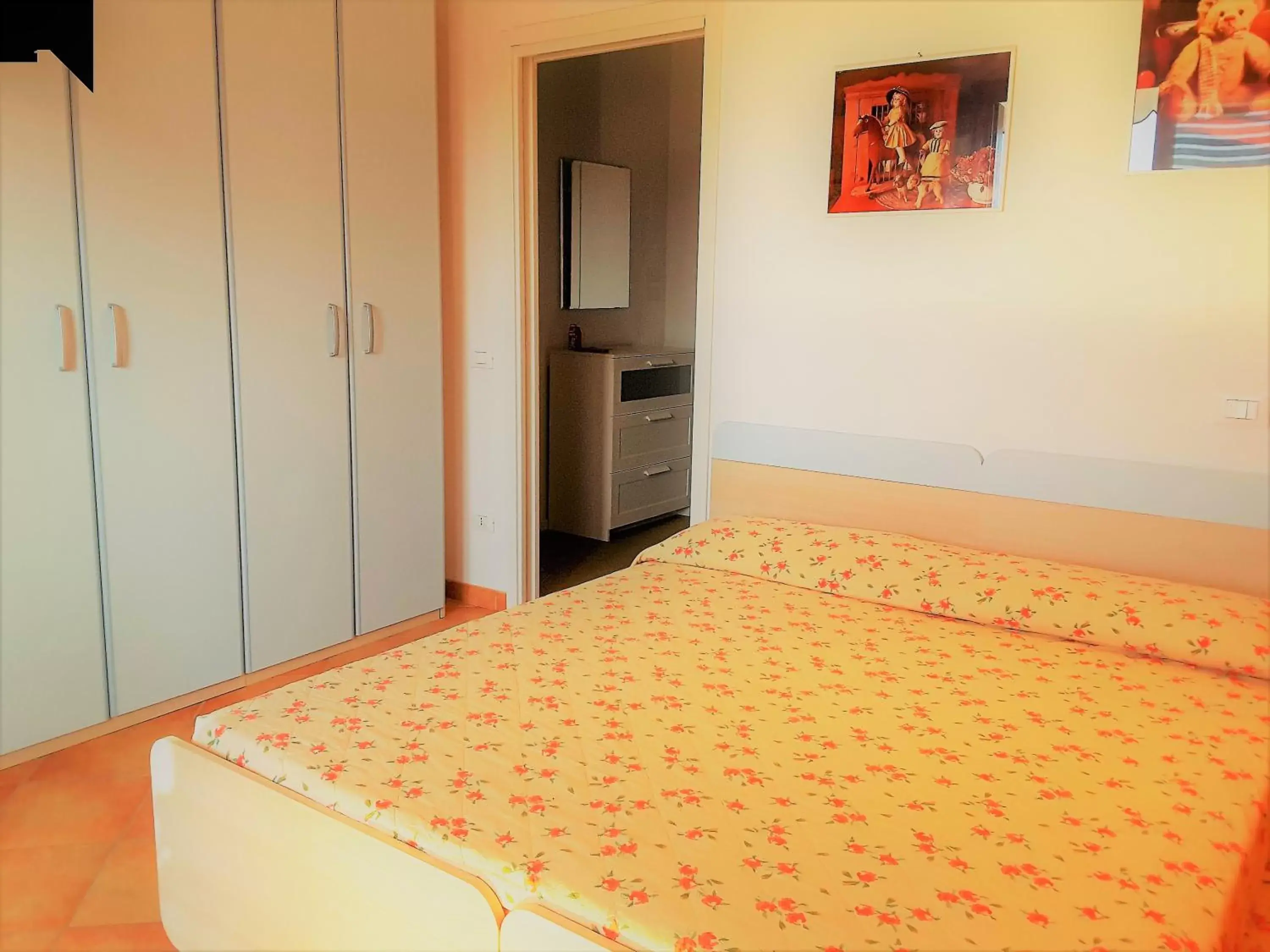 Bed in Villaggio dei Fiori Apart- Hotel 3 Stars - Family Resort