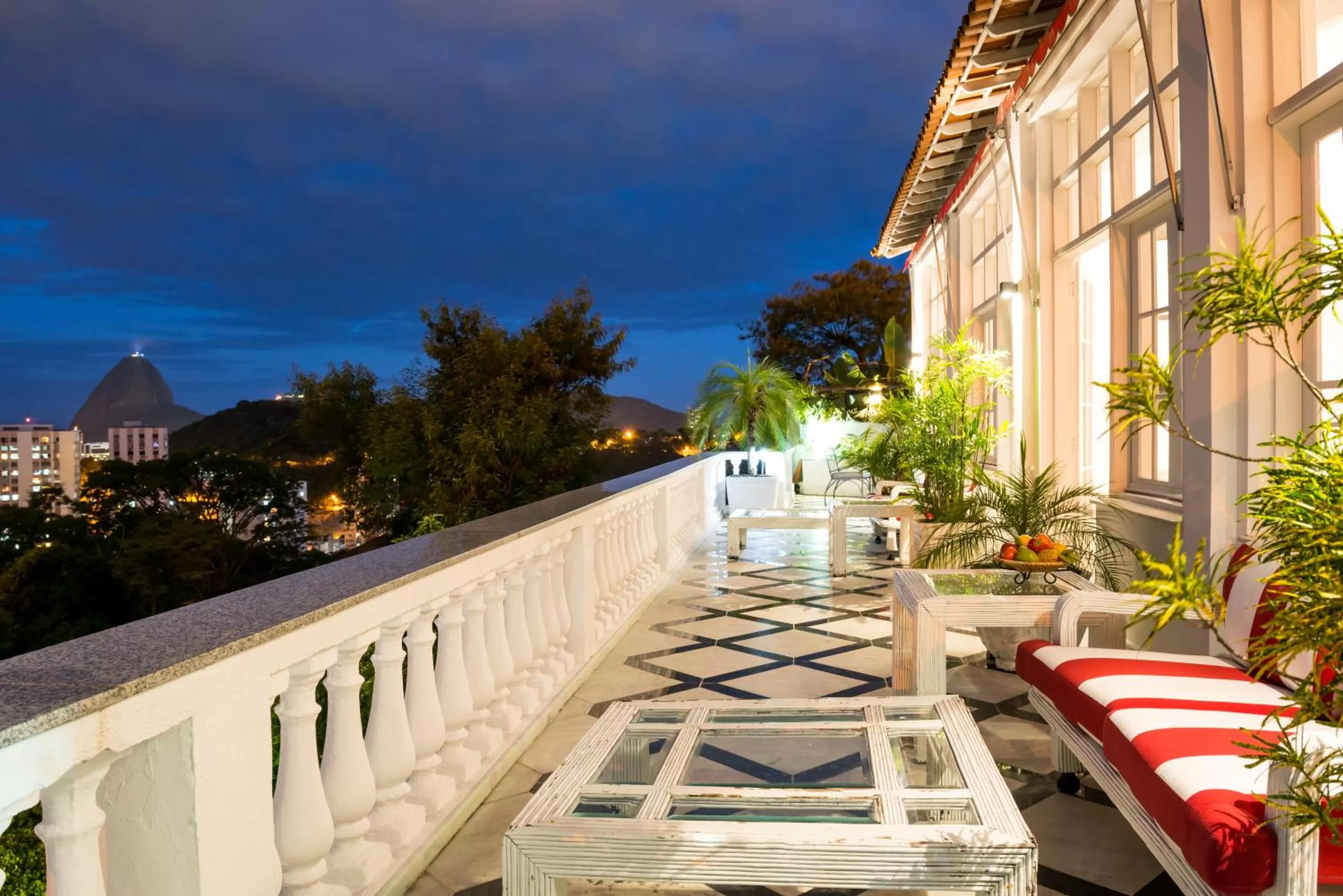 Night in Prestige Property - Da Costa